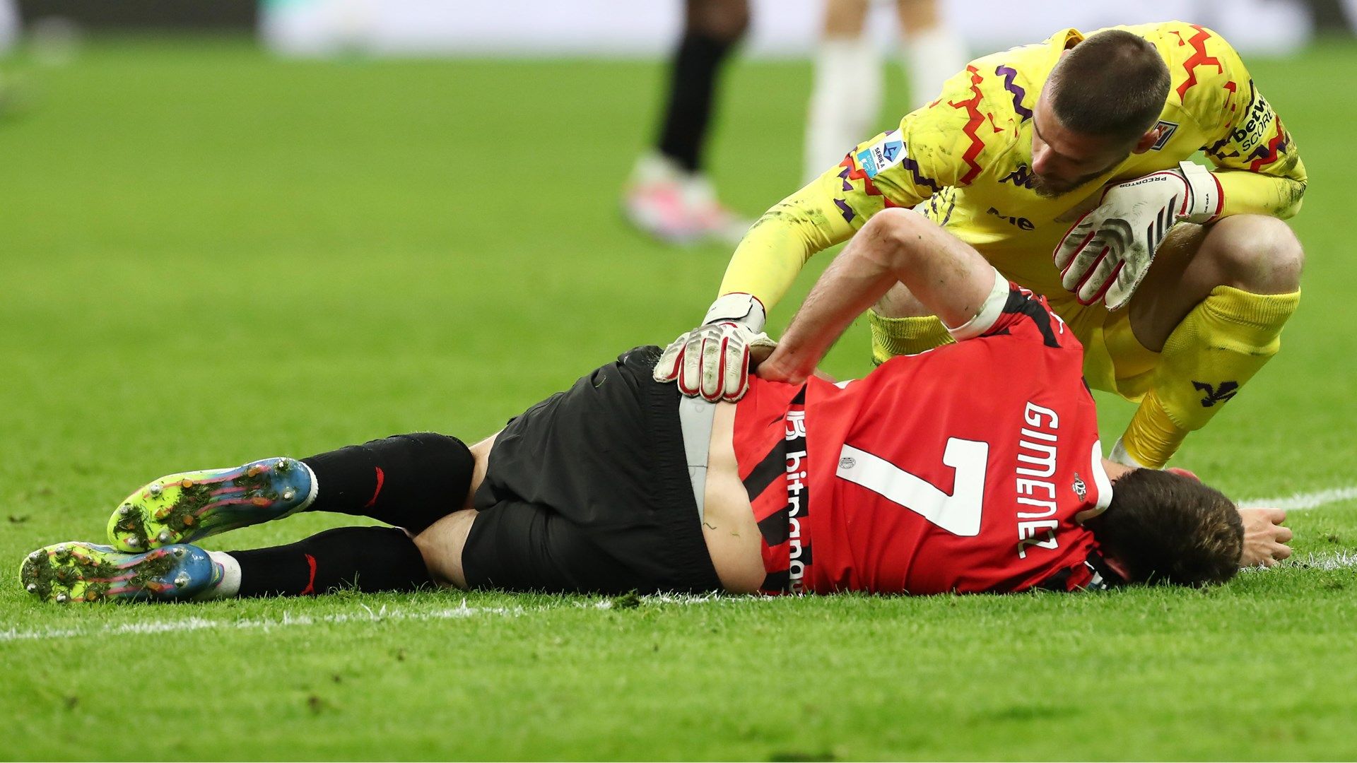 Santiago Gimenez Milan Fiorentina Serie A