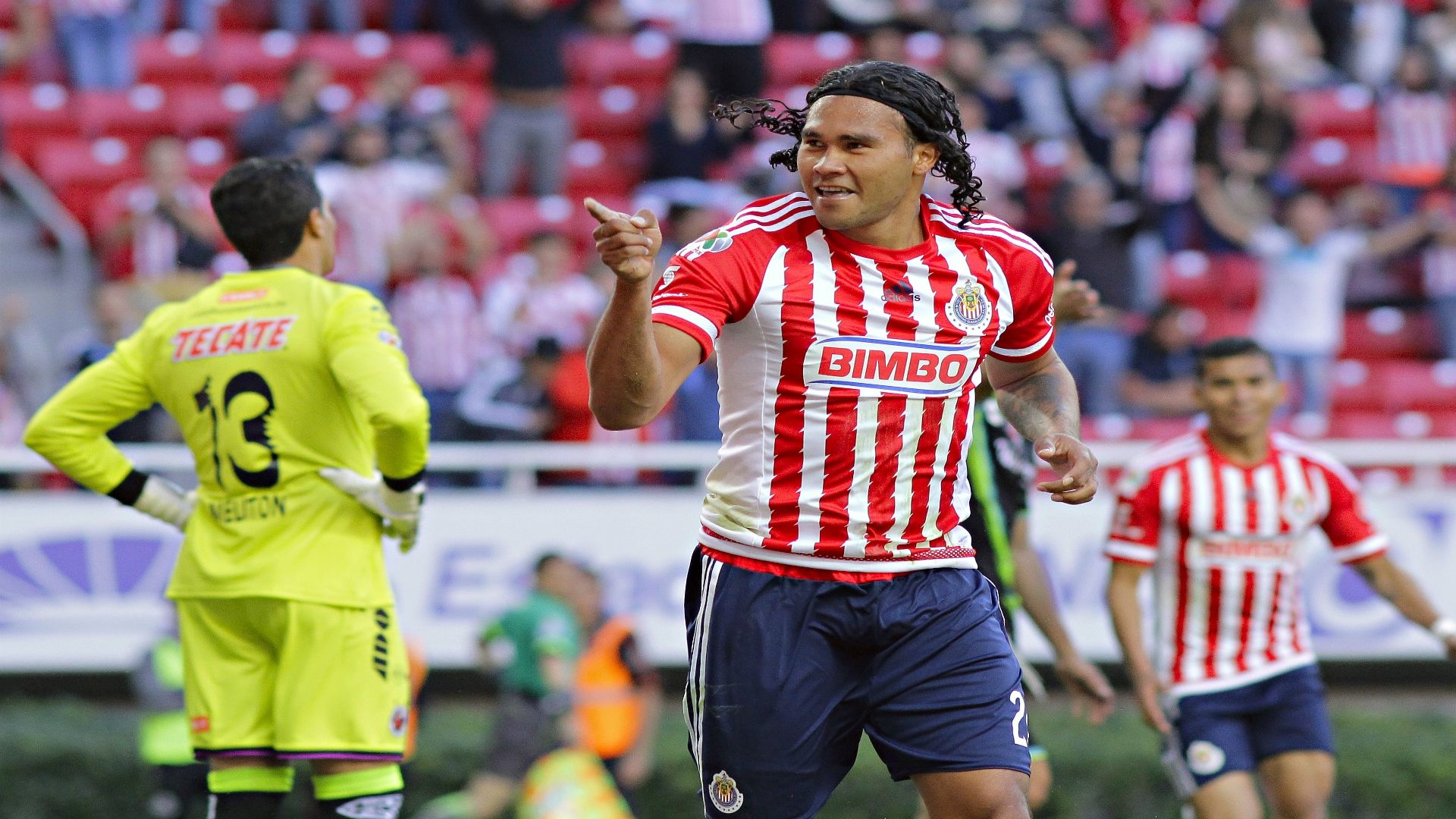 Chivas vs Veracruz Liga MX 10012016 Carlos Peña