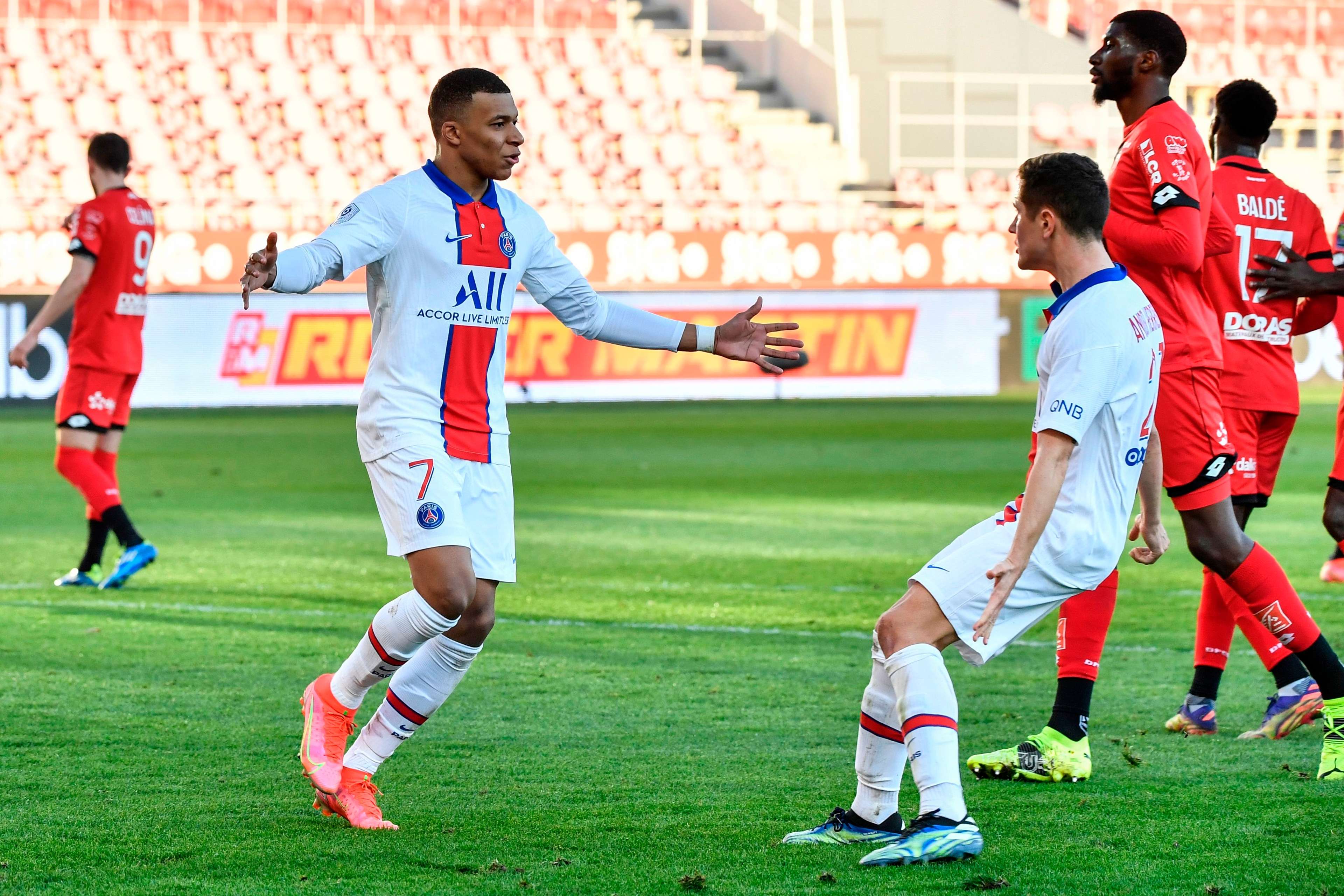 Kylian Mbappe & Herrera