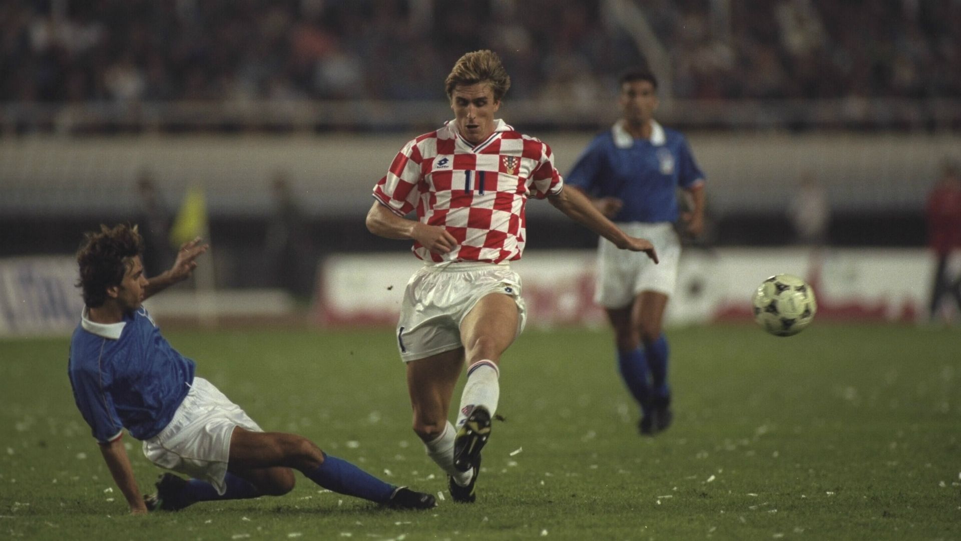 Croatia Italy 08101995 Boksic