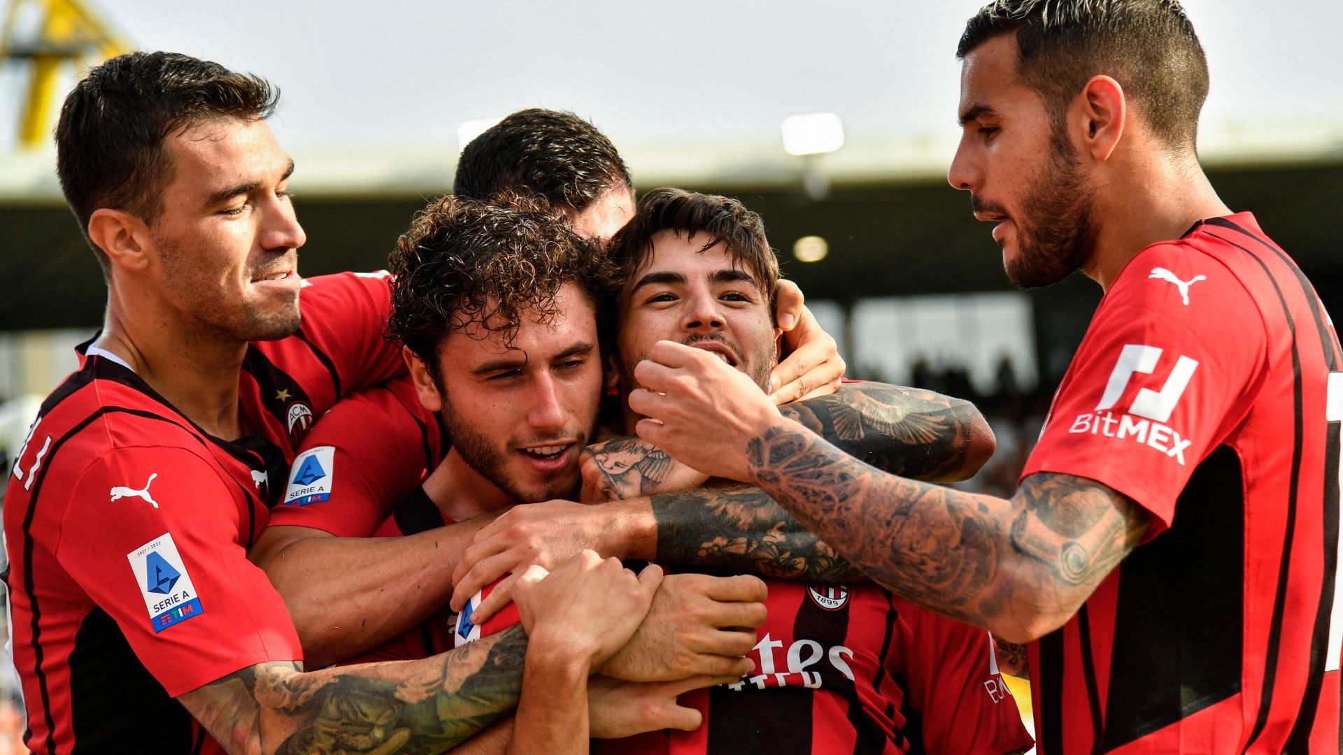 Spezia Milan celebrating Serie A