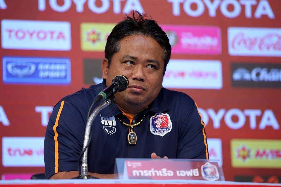 จเด็จ มีลาภ