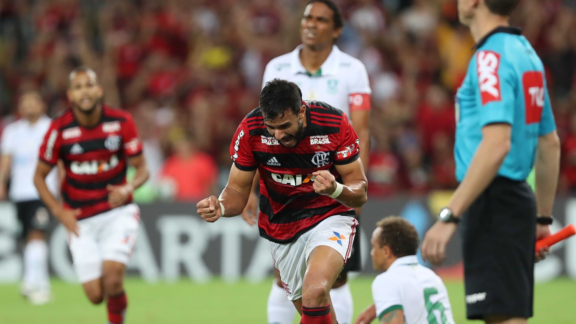 Henrique Dourado Flamengo America-MG 21042018 Brasileirao Serie A