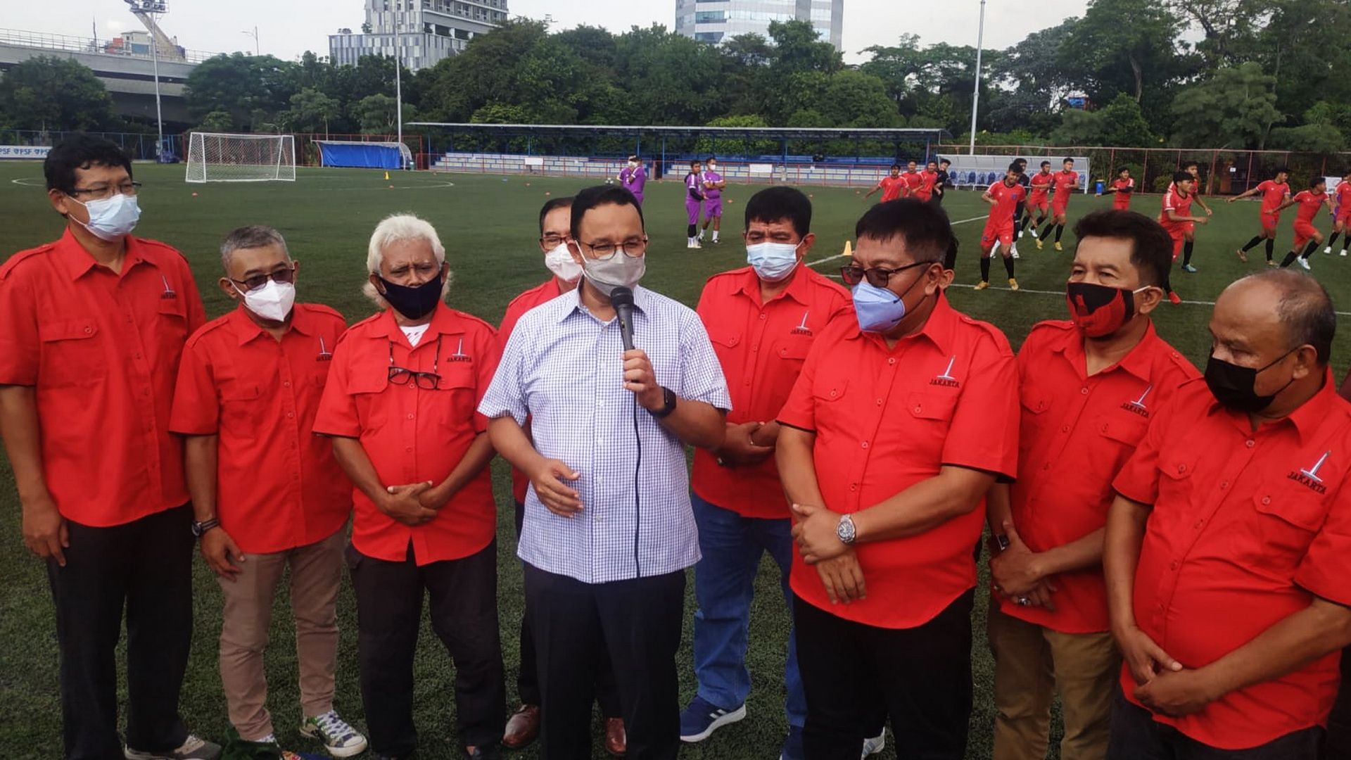 Anies Baswedan - Gede Widiade