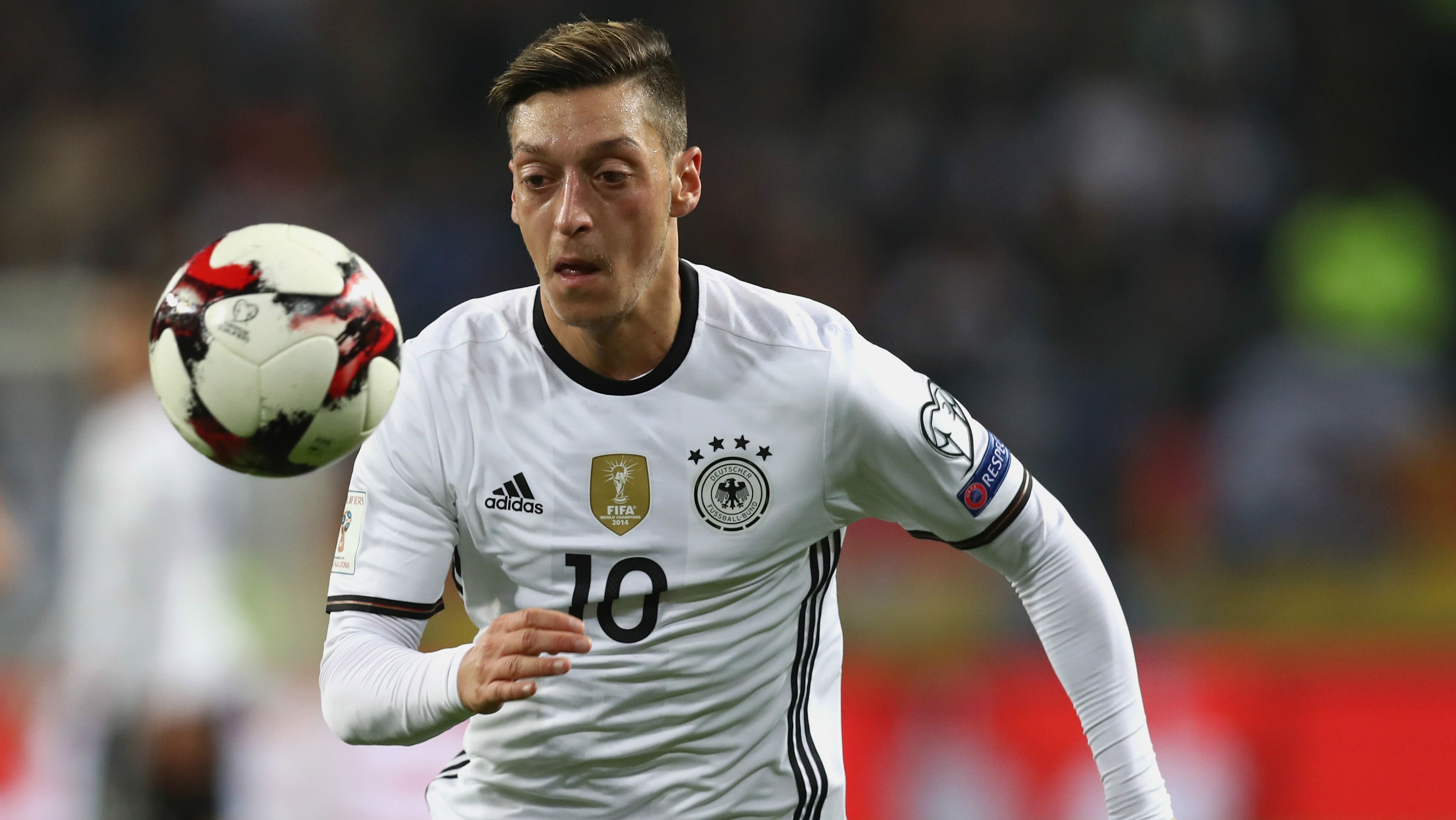 Mesut Özil Germany Czech Republic 102016
