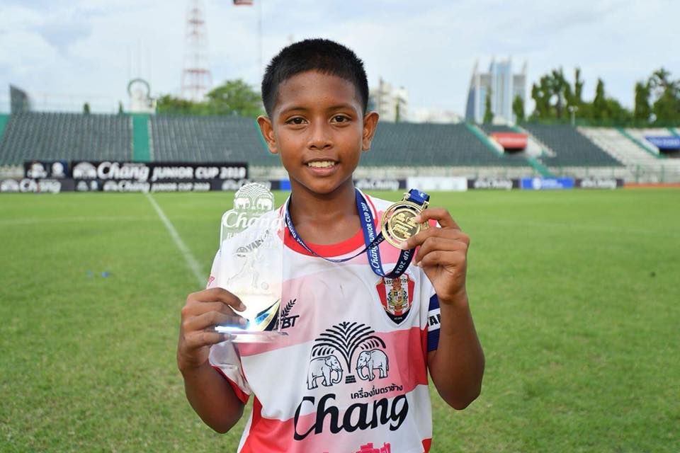 โรงเรียนอัสสัมชัญธนบุรี - แชมป์ช้างจูเนียร์คัพ 2018