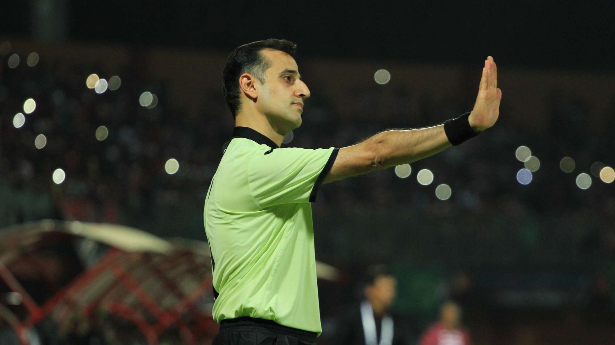 Payam Haidari - Wasit Asing