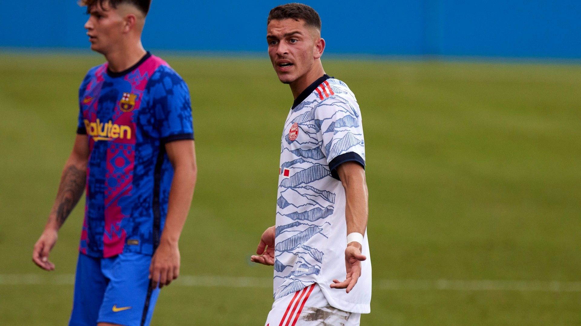 Arijon Ibrahimovic Bayern Munich 2021-22