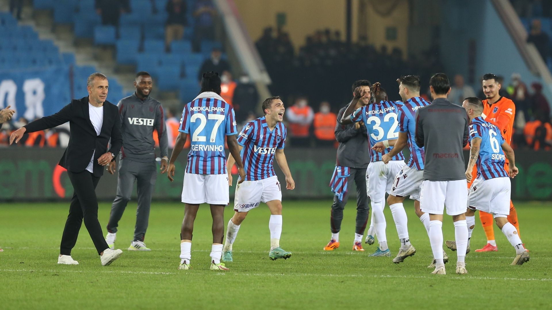 Trabzonspor Fenerbahçe 10172021