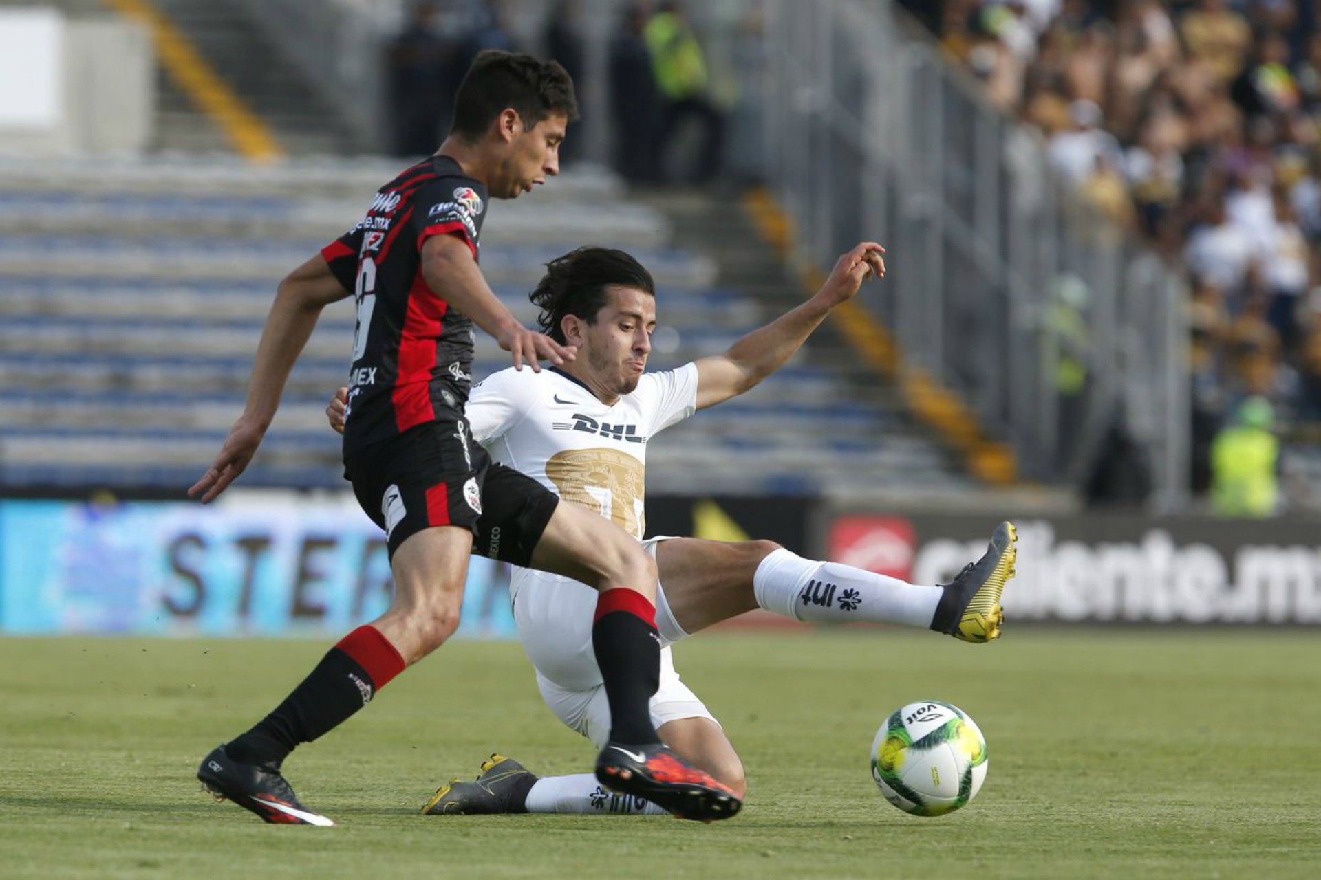 Lobos BUAP Pumas Alan Mozo
