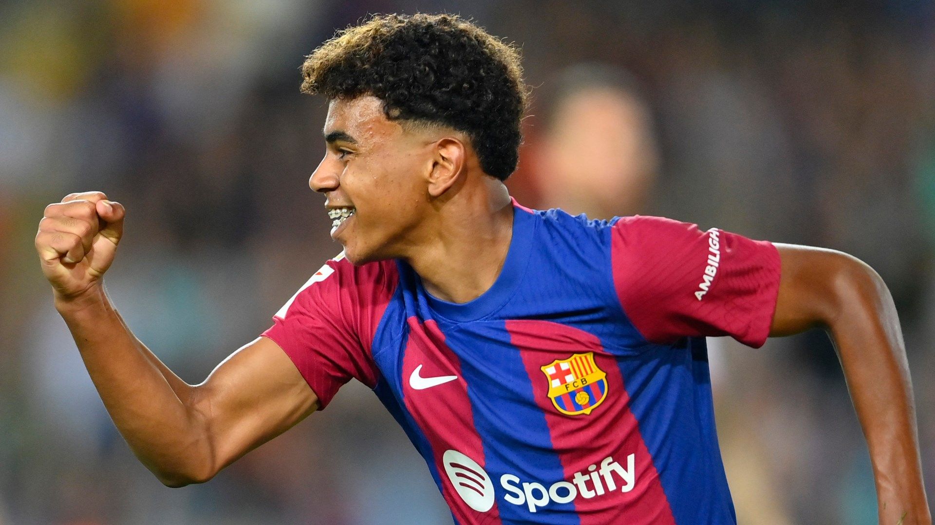 Lamine Yamal Barcelona 2023-24