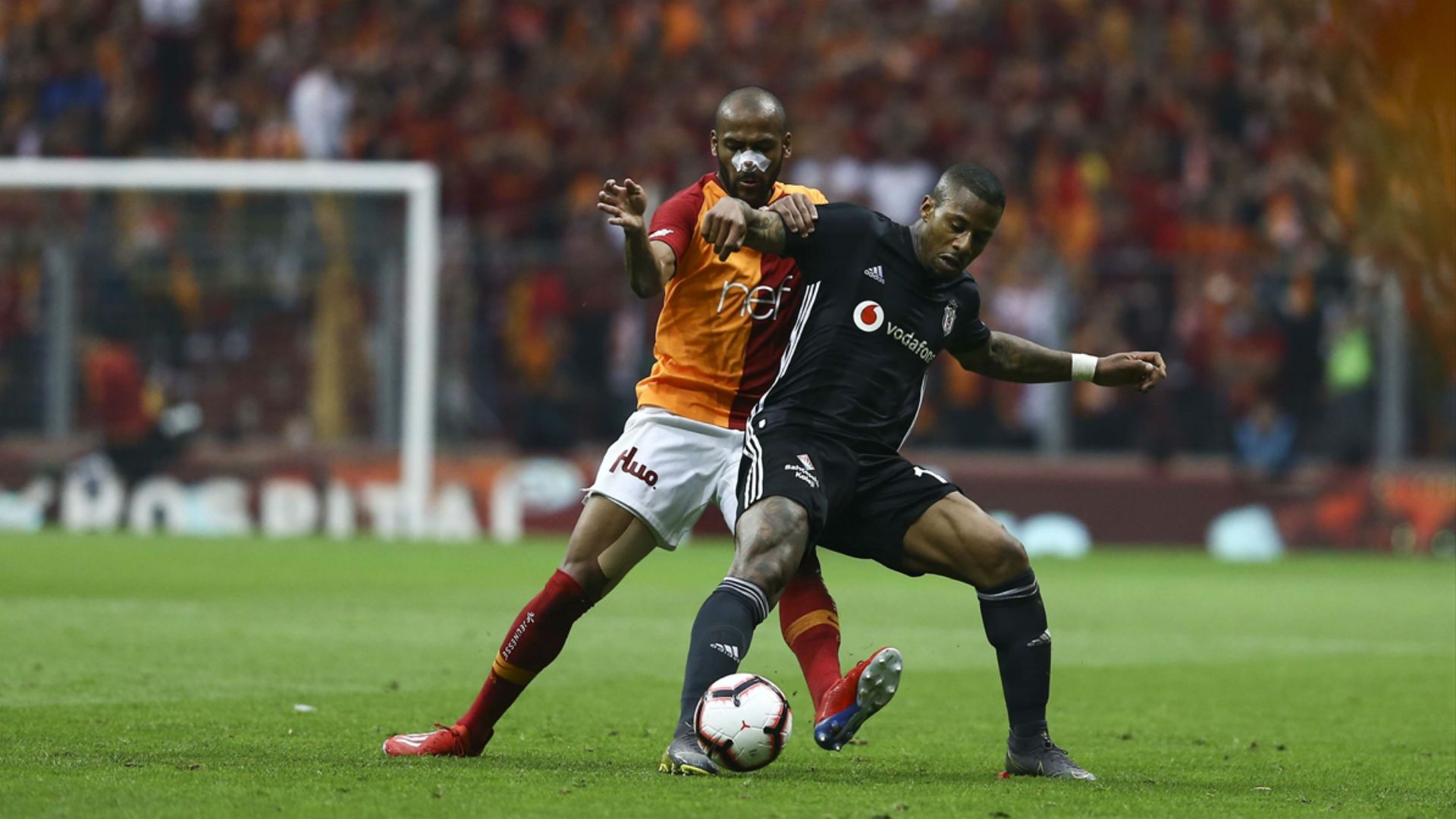 Galatasaray Besiktas Marcao Lens 04052019