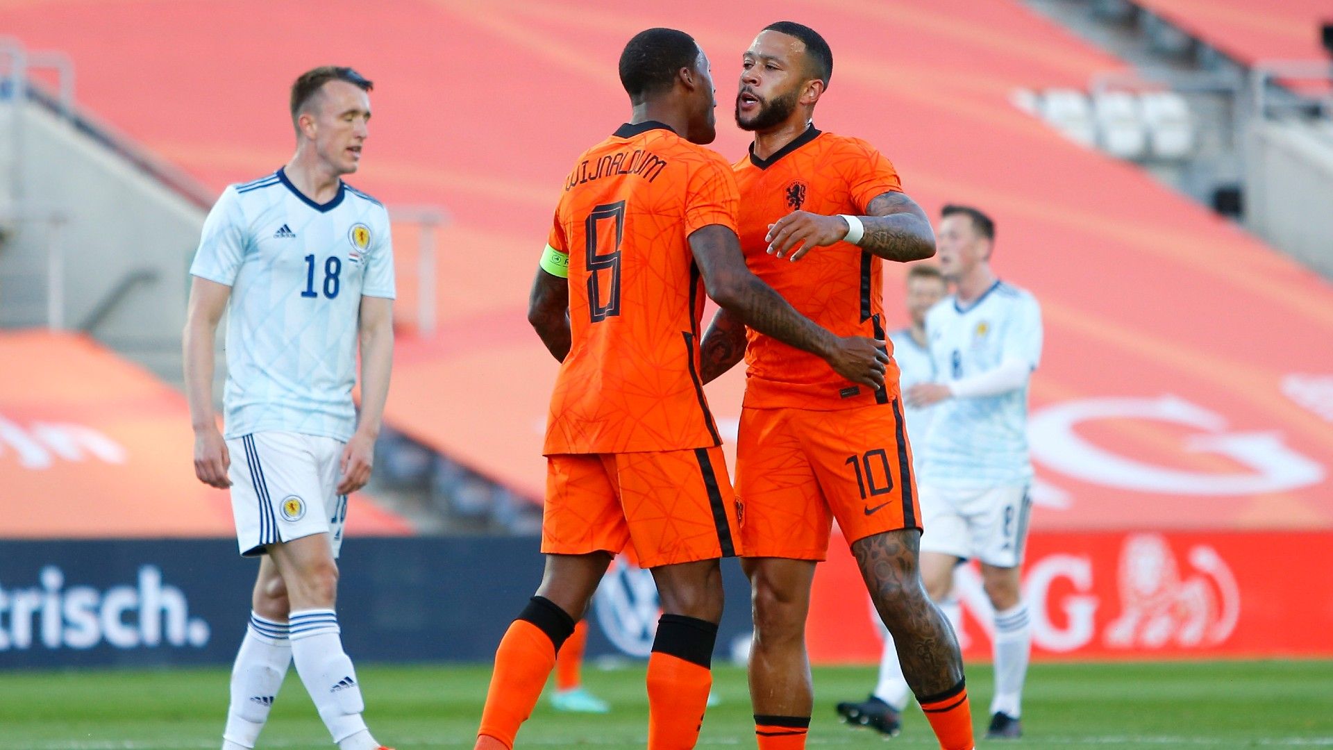 Memphis Depay Netherlands 2021