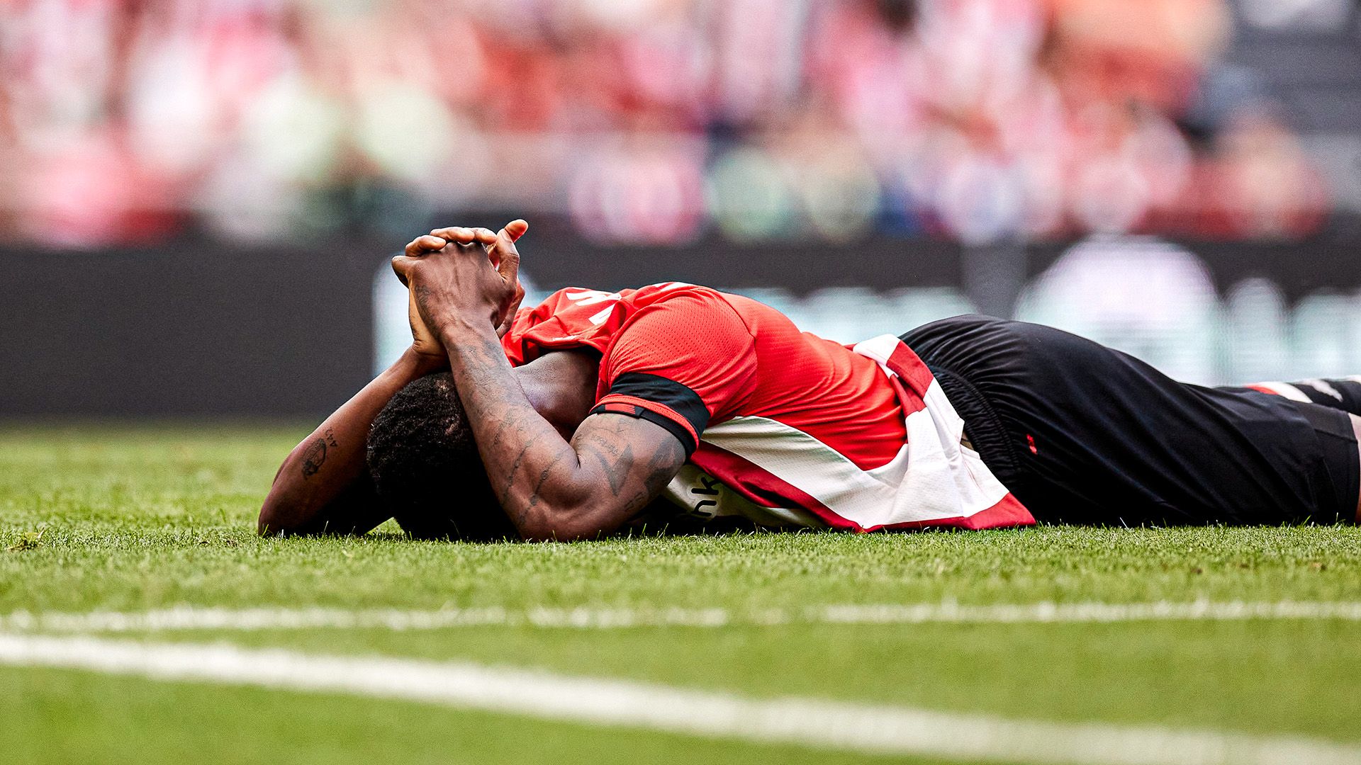 Inaki Williams pain