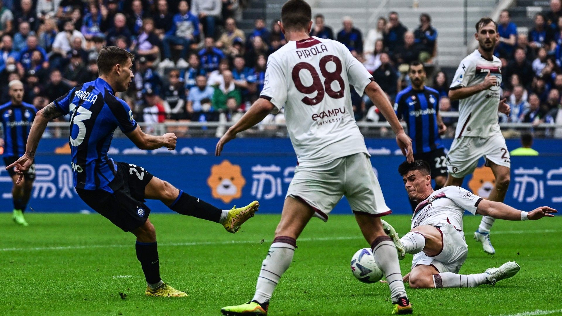 Barella Inter Salernitana