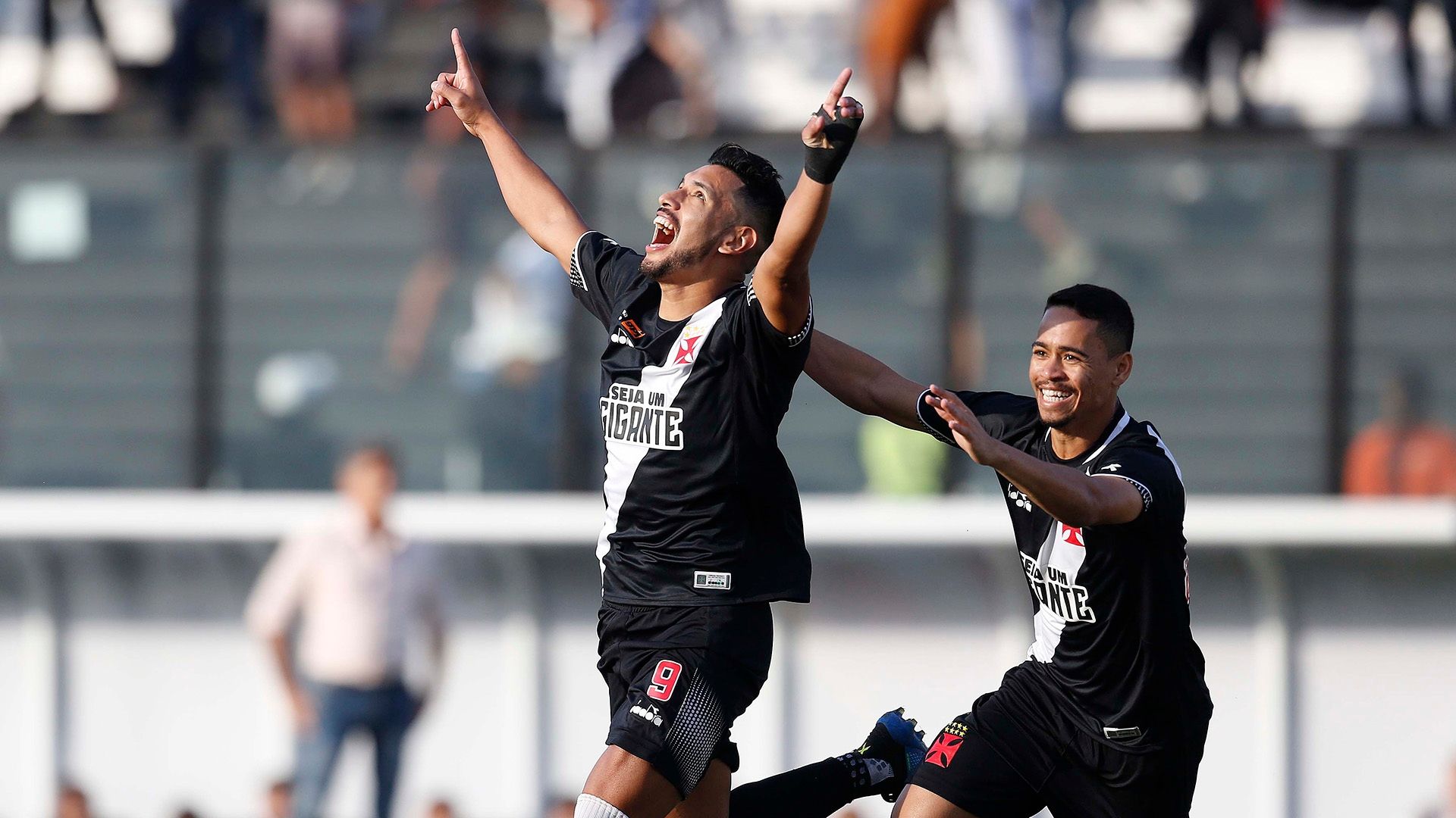 Yago Pikachu Andres Rios Vasco Gremio Brasileirao Serie A 22072018