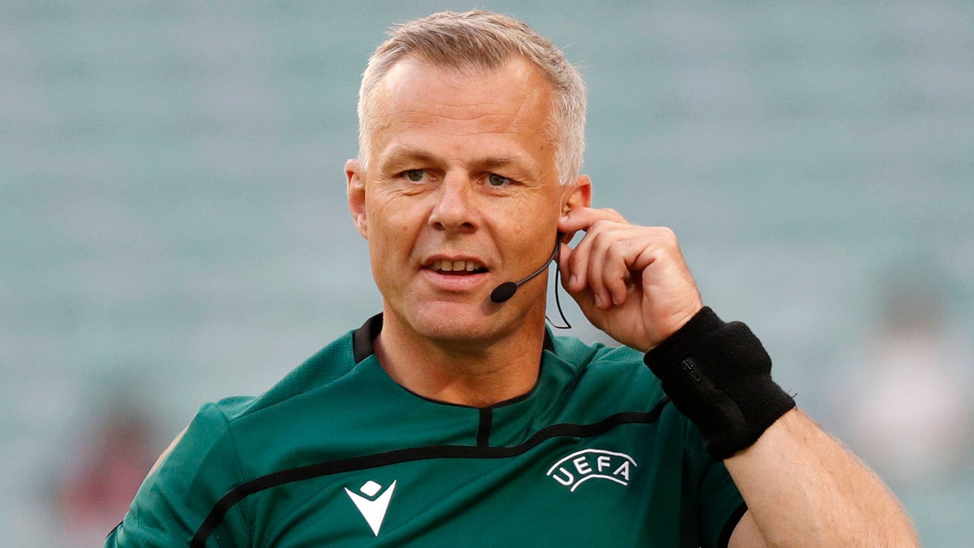 Bjorn Kuipers referee Euro 2020