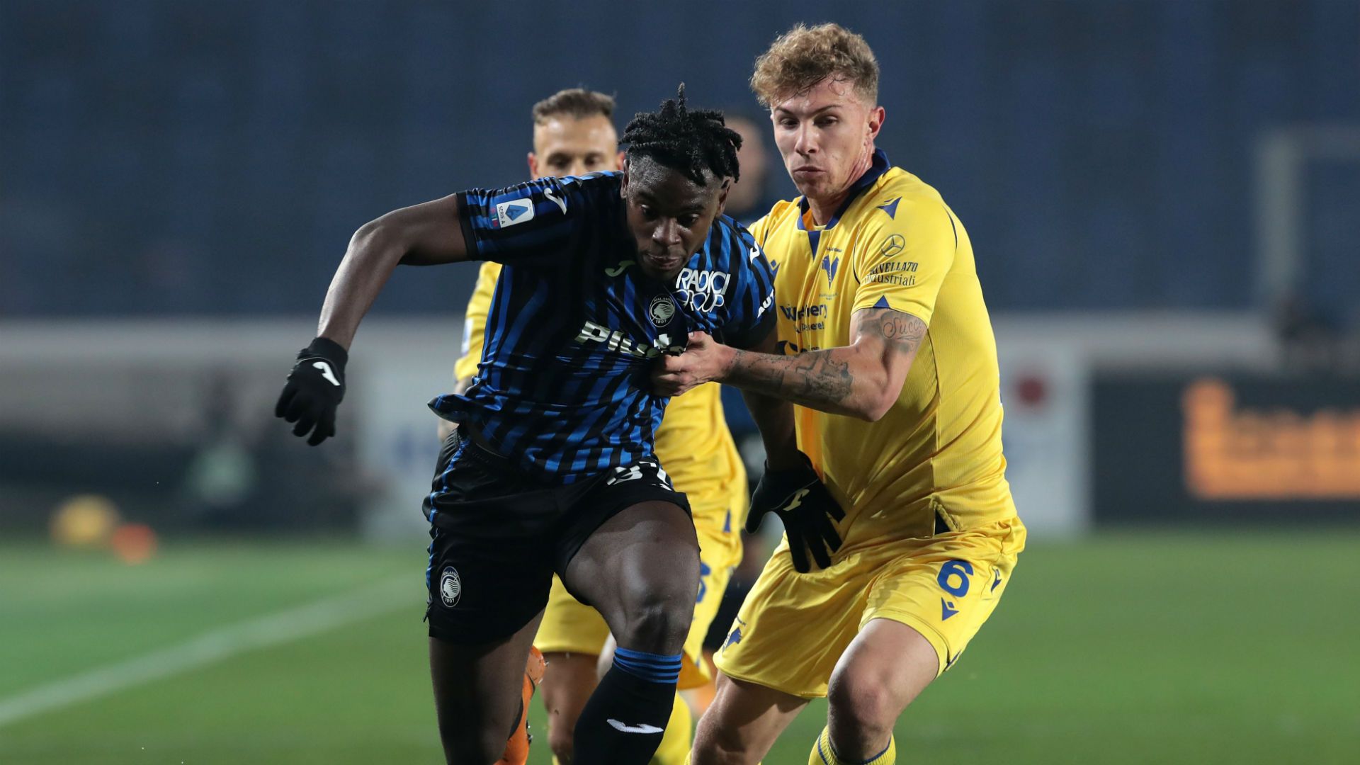 Duvan Zapata Matteo Lovato Atalanta Verona
