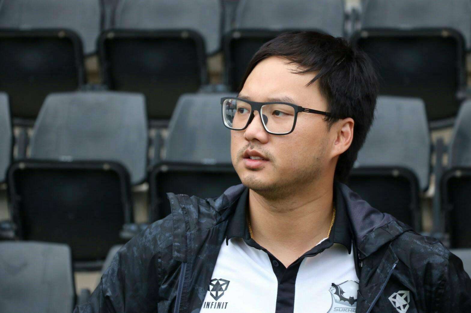 เขตพงศ์ กุลนาถศิริ