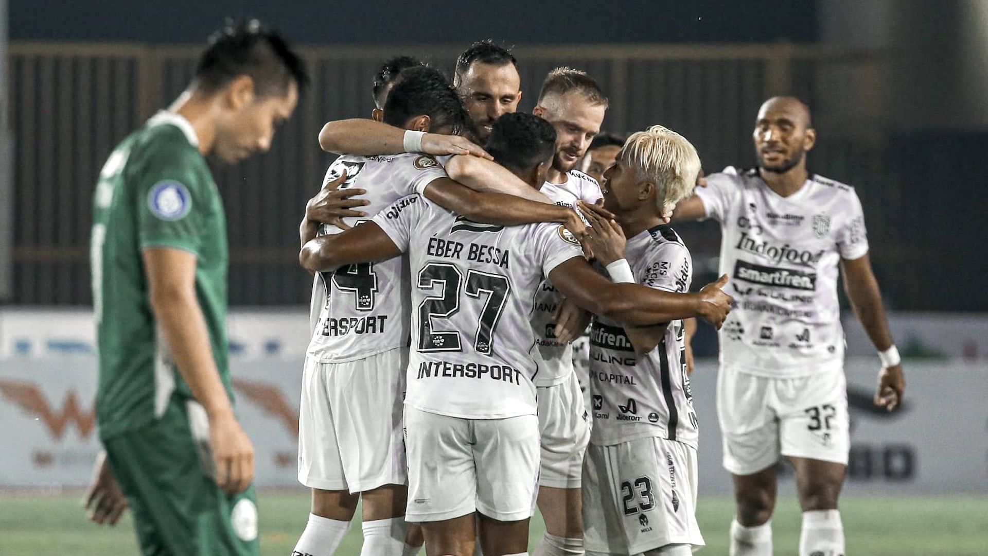 Bali United