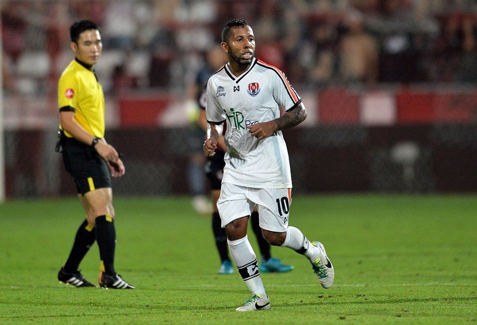 วิคตอร์ จูเนียร์