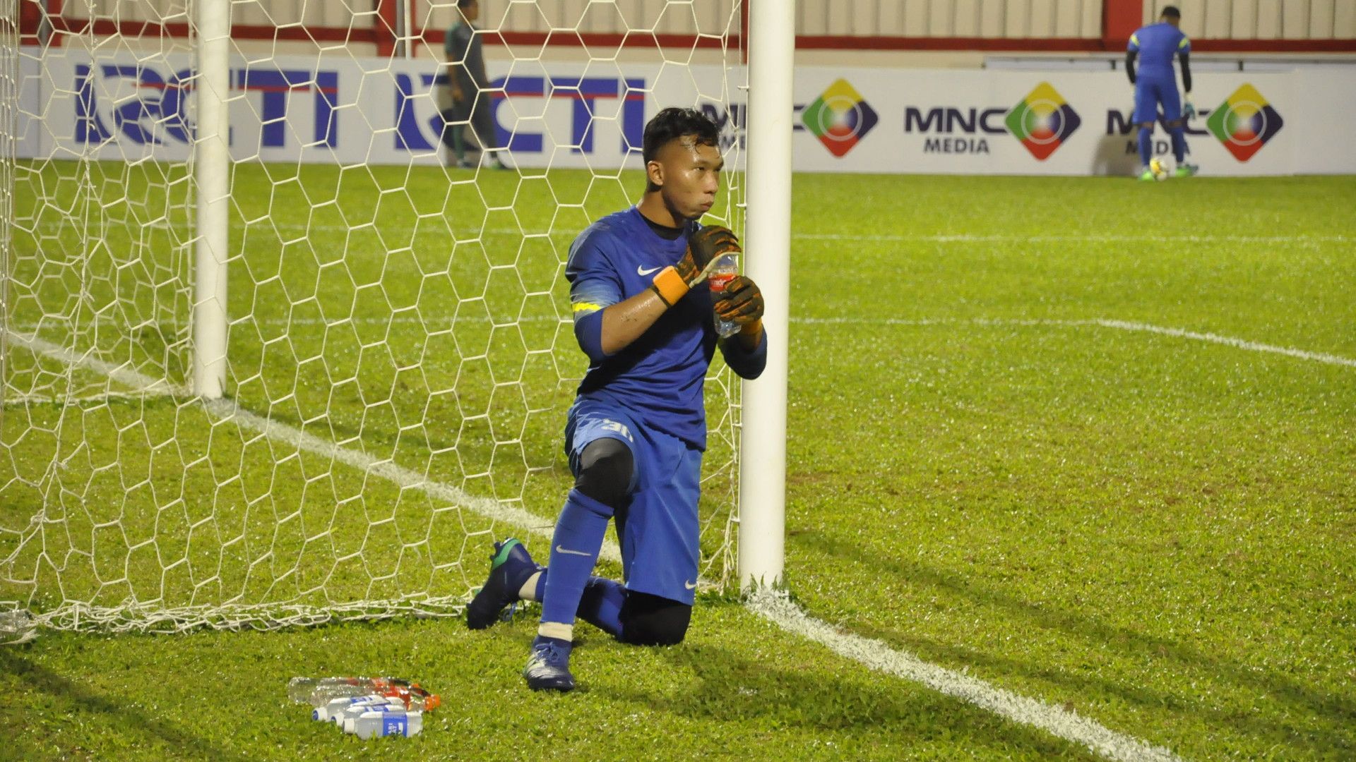 Awan Setho - Indonesia