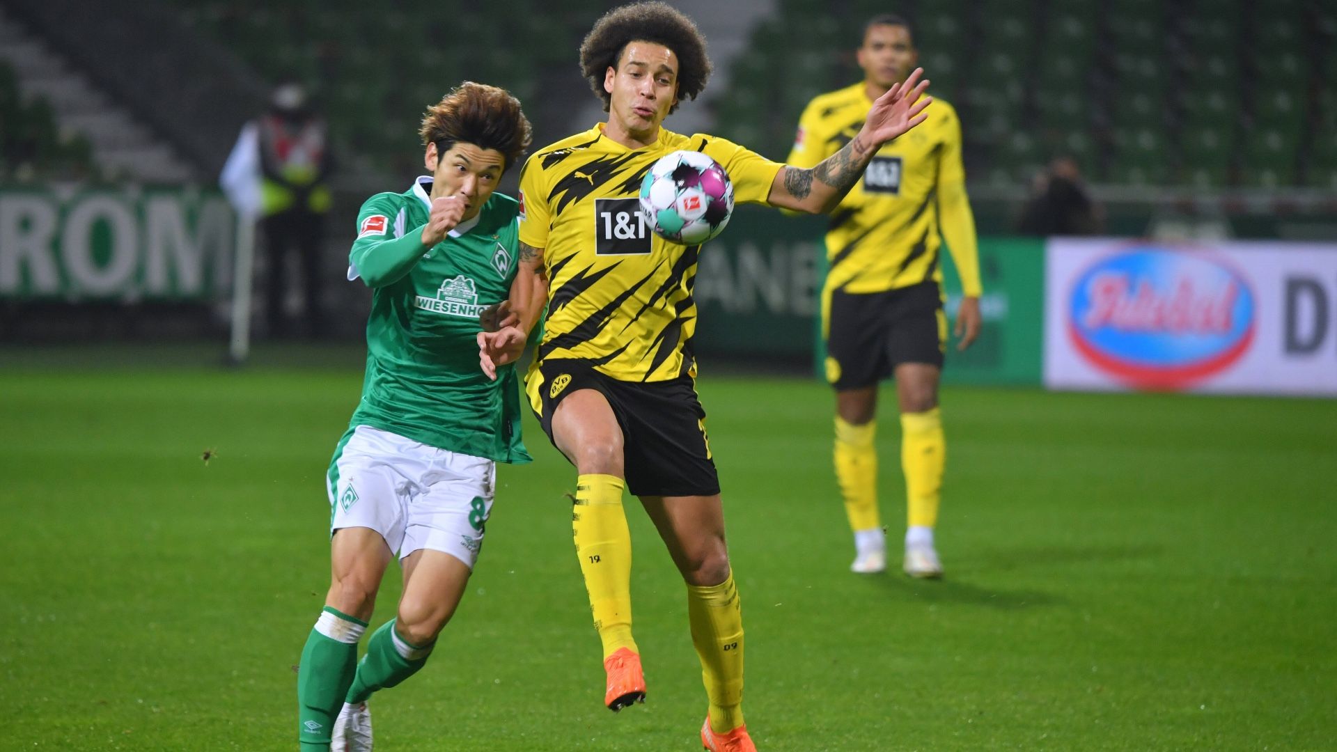 ONLY GERMANY Yuya Osako Axel Witsel Werder Bremen Borussia Dortmund Bundesliga 15122020