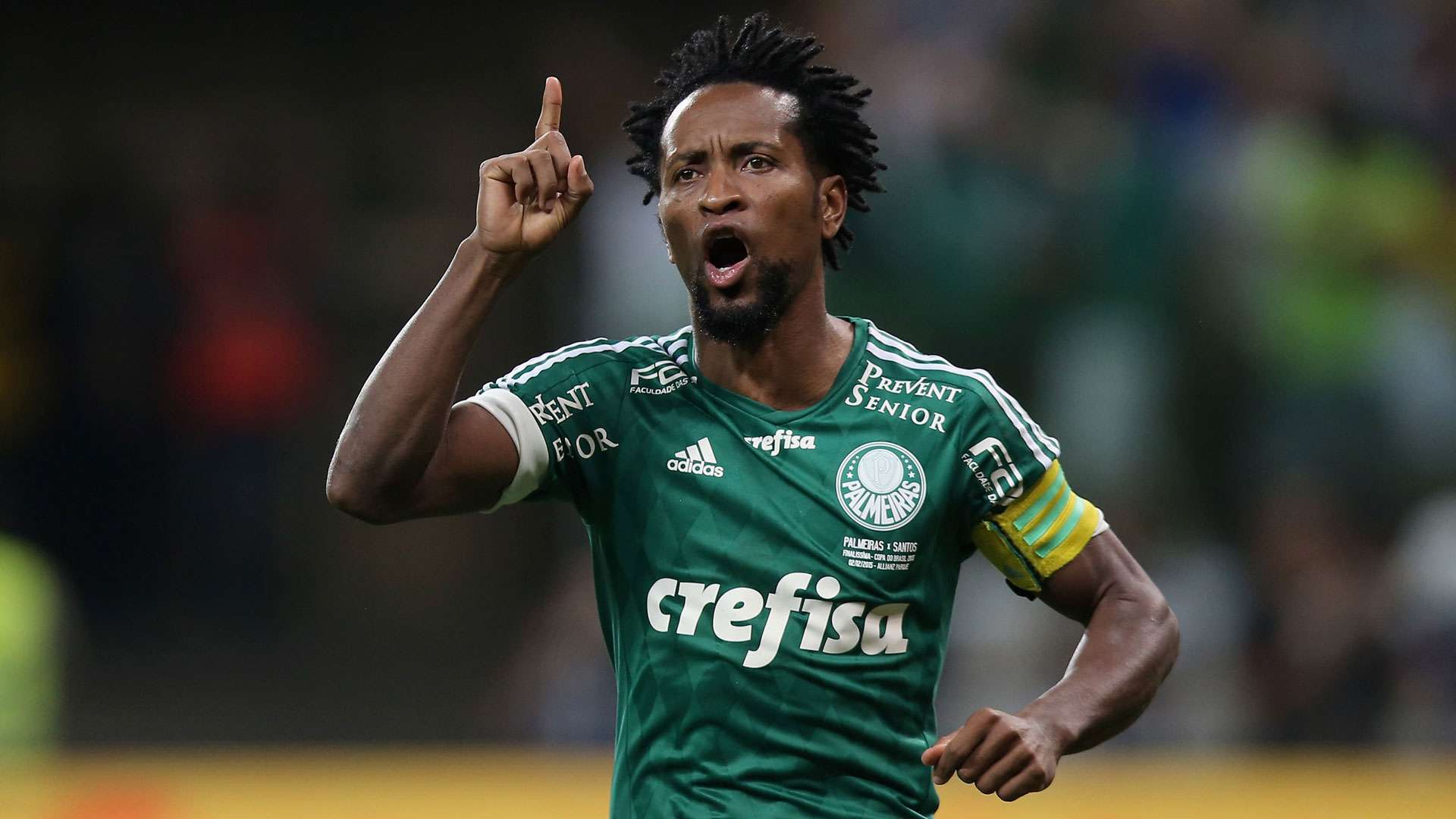 Ze Roberto 12022015