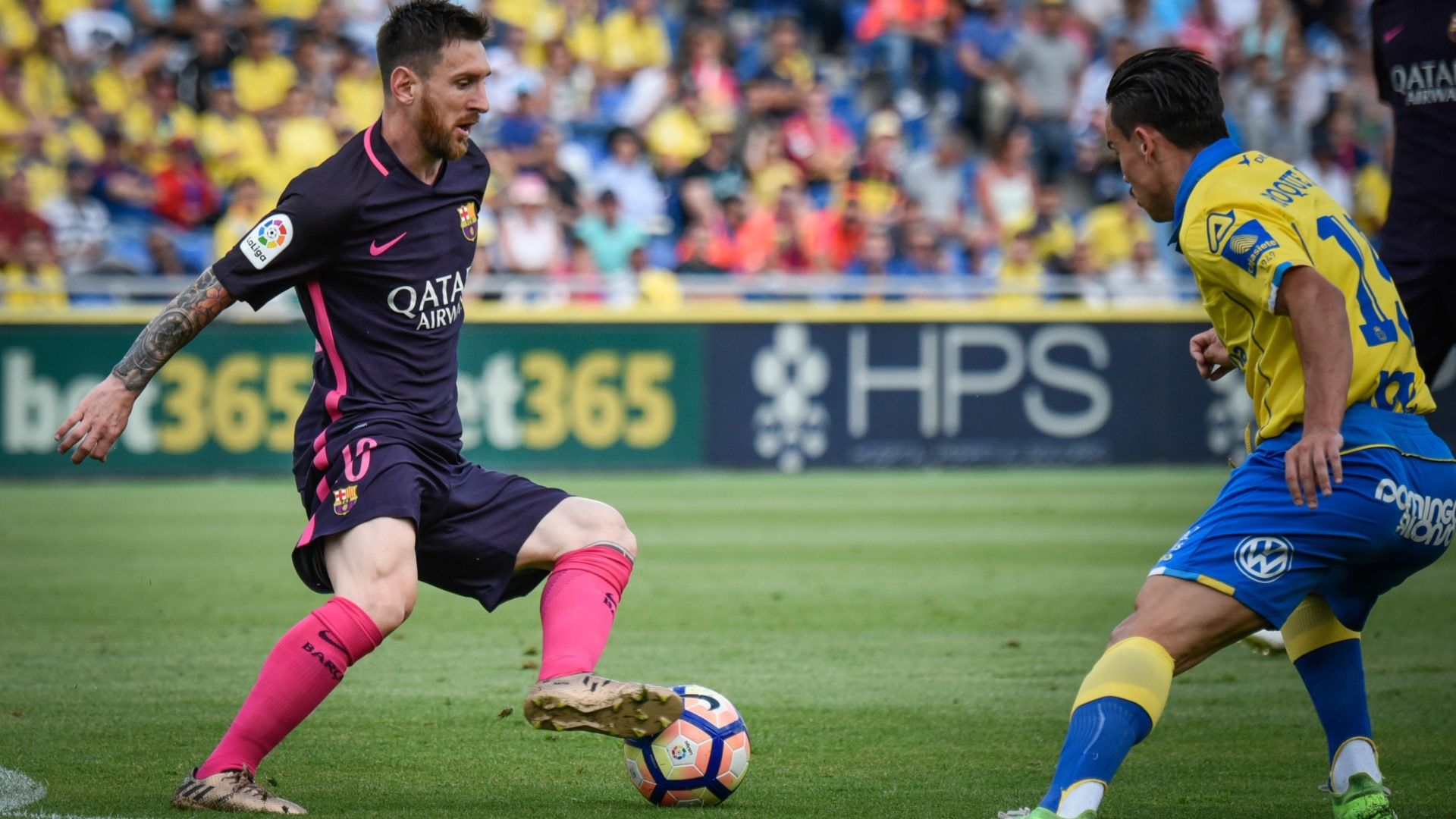 Lionel Messi Roque Mesa Las Palmas Barcelona LaLiga 14052017