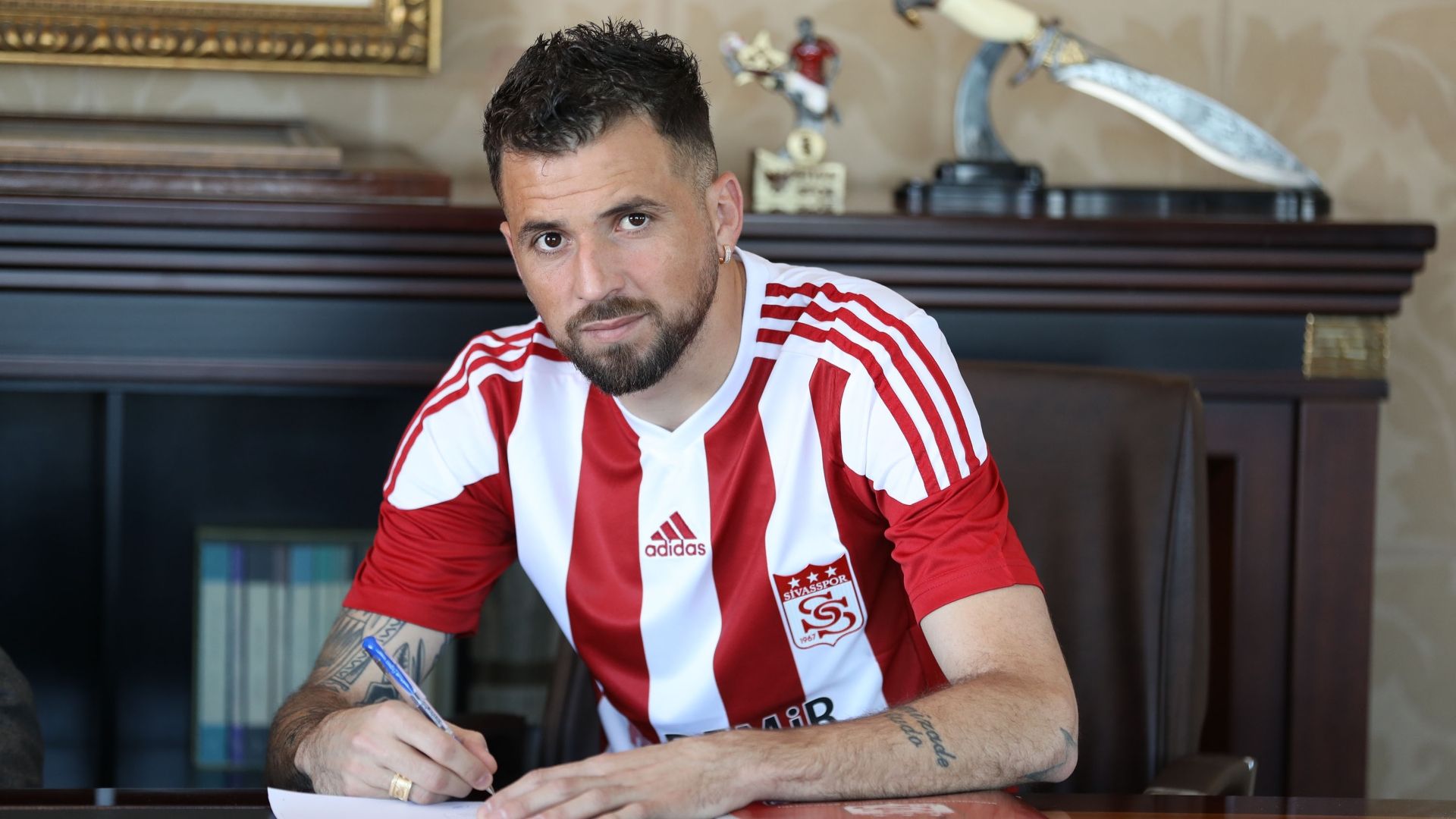 Claudemir Sivasspor sign 25012020