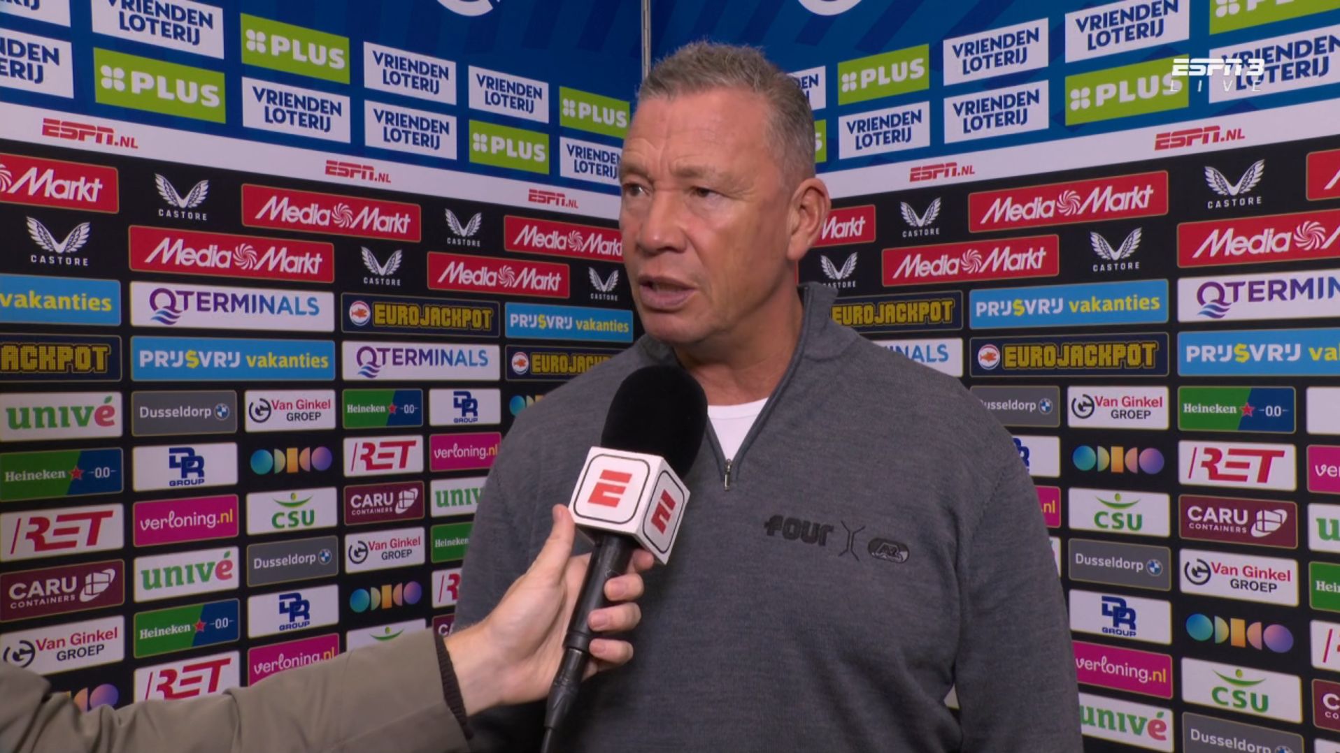 Leeroy Echteld est clair après Feyenoord - AZ : « Je ne veux pas en parler »