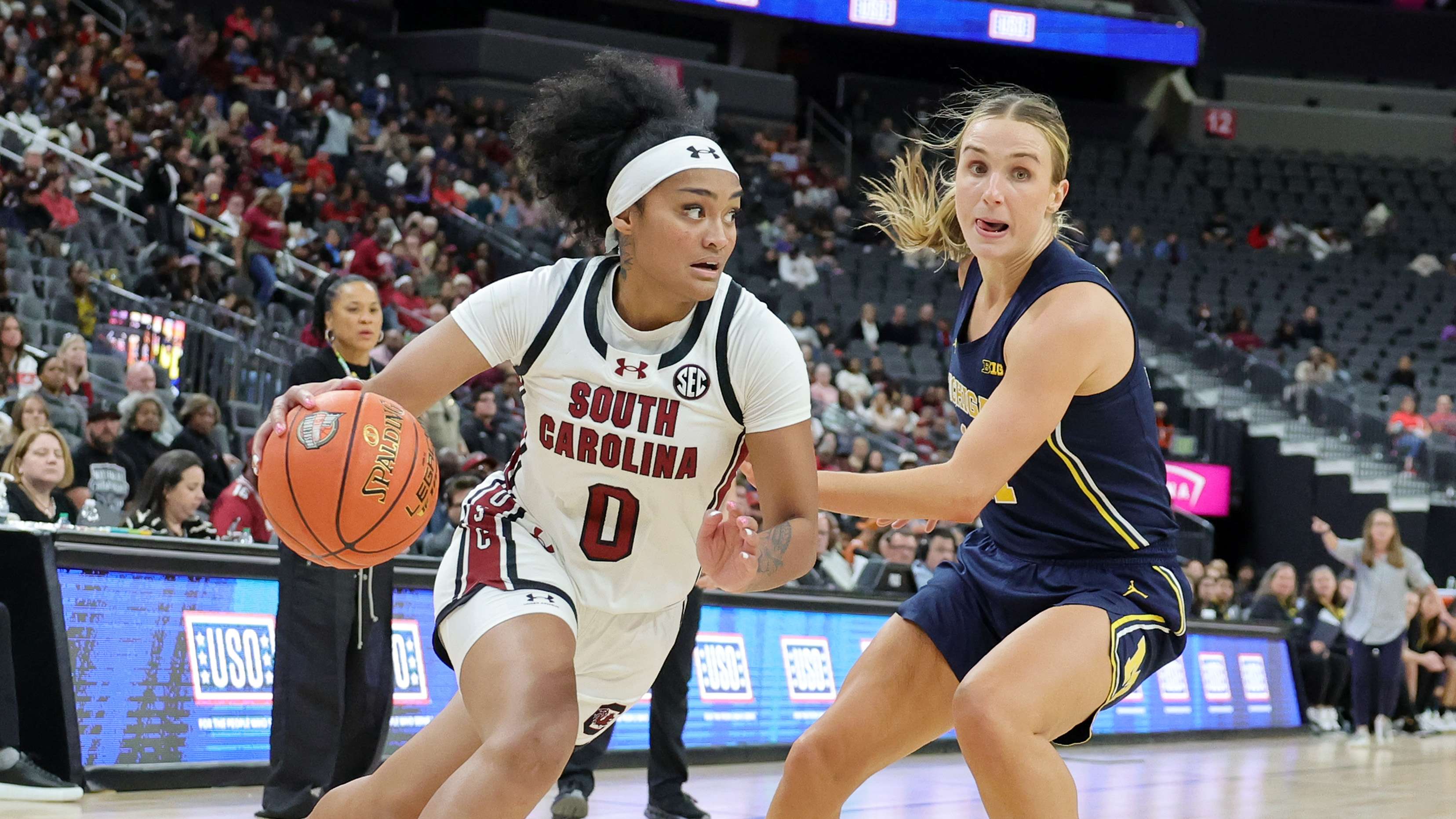 Te-Hina Paopao South Carolina Gamecocks