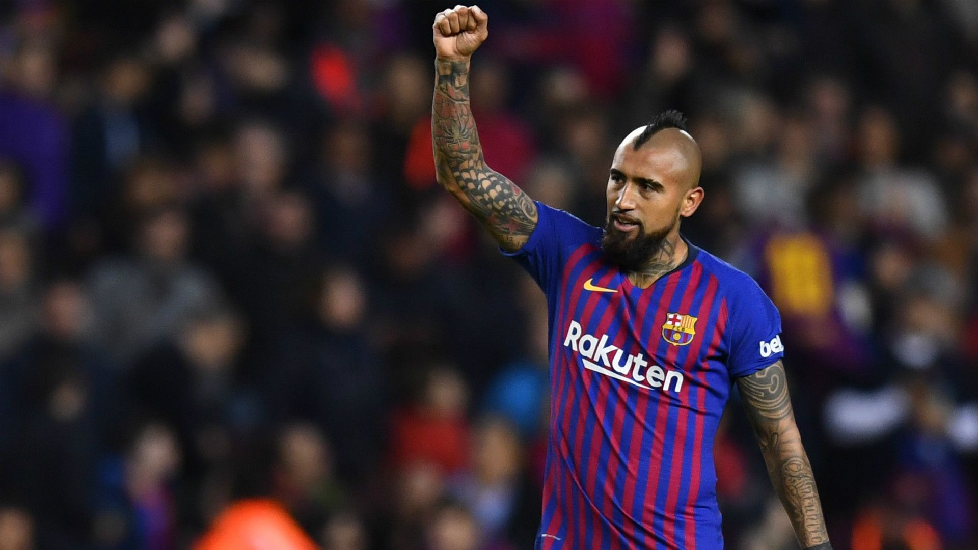 Arturo Vidal Barcelona 2018-19
