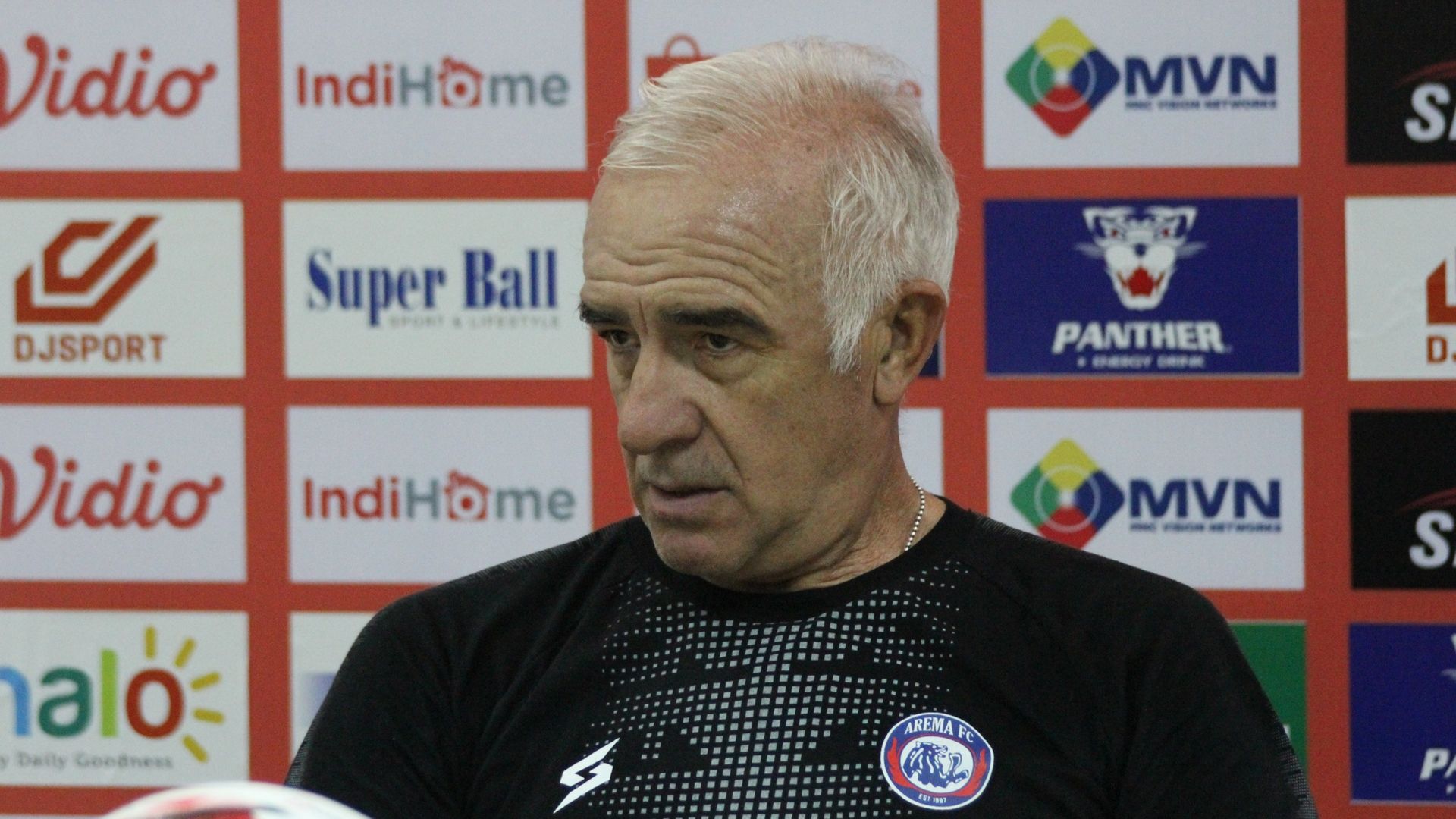 Pelatih Arema Mario Gomez