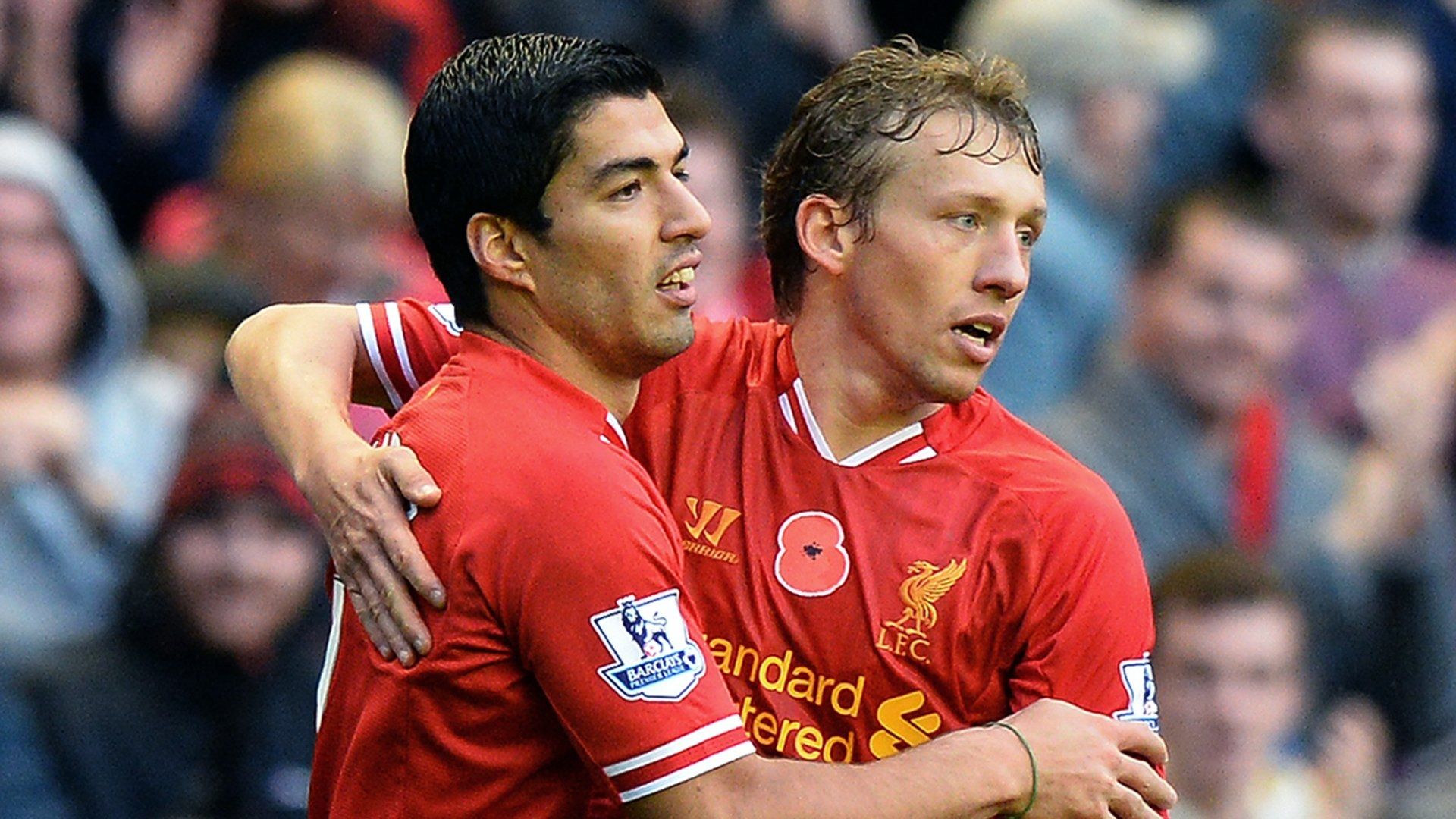 lucas leiva luis suarez 2013