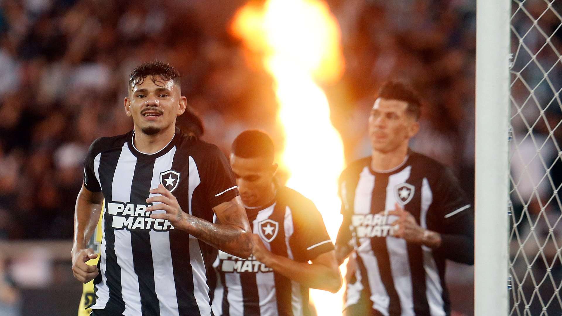 Tiquinho marca um de seus gols em Botafogo x Corinthians pelo Brasileirão 2023, 11/05/2023