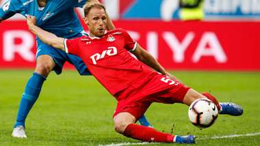 Höwedes Lokomotive Moskau