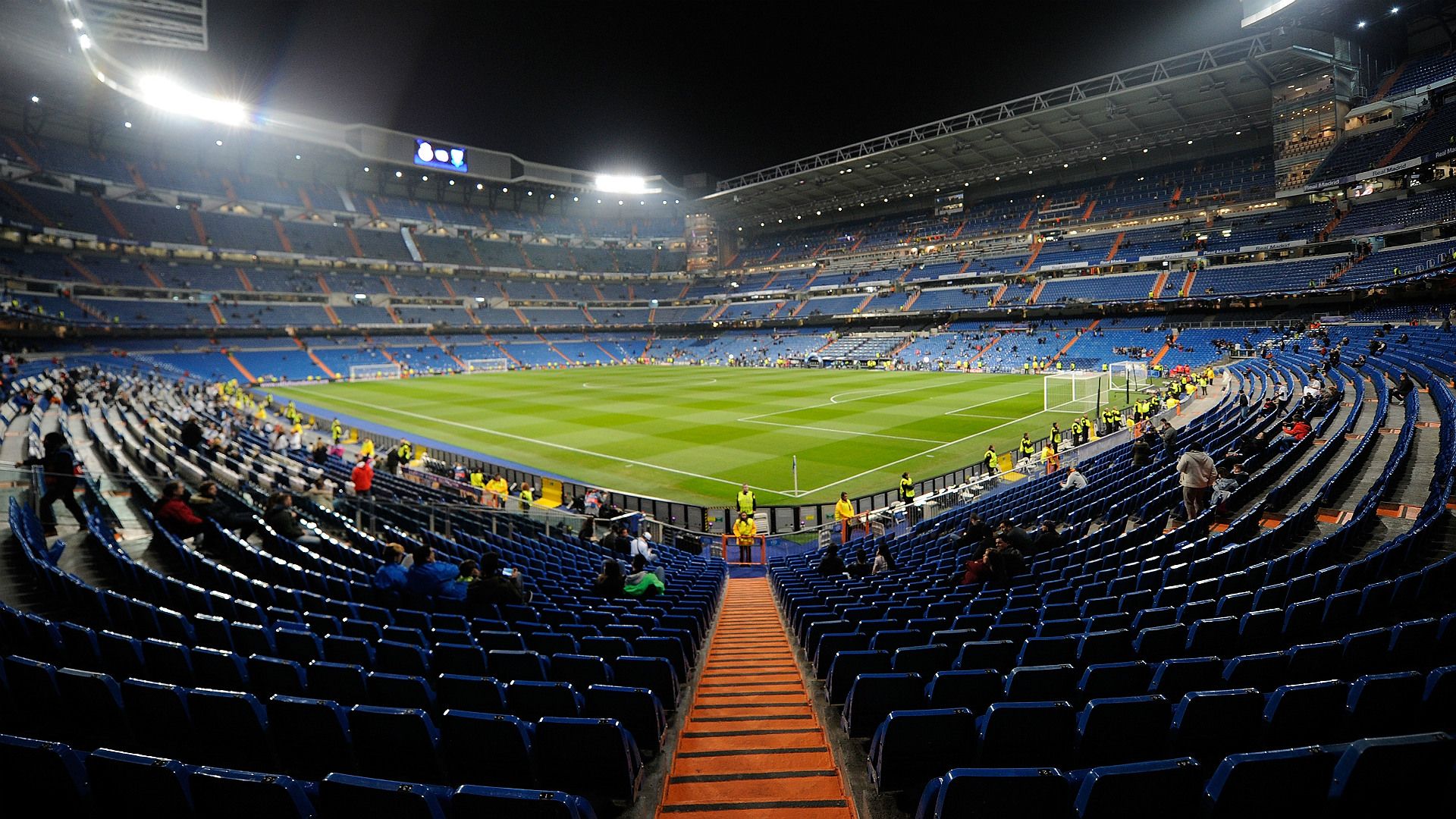 Santiago Bernabeu Real Madrid Malmoe UEFA Champions League 08122015