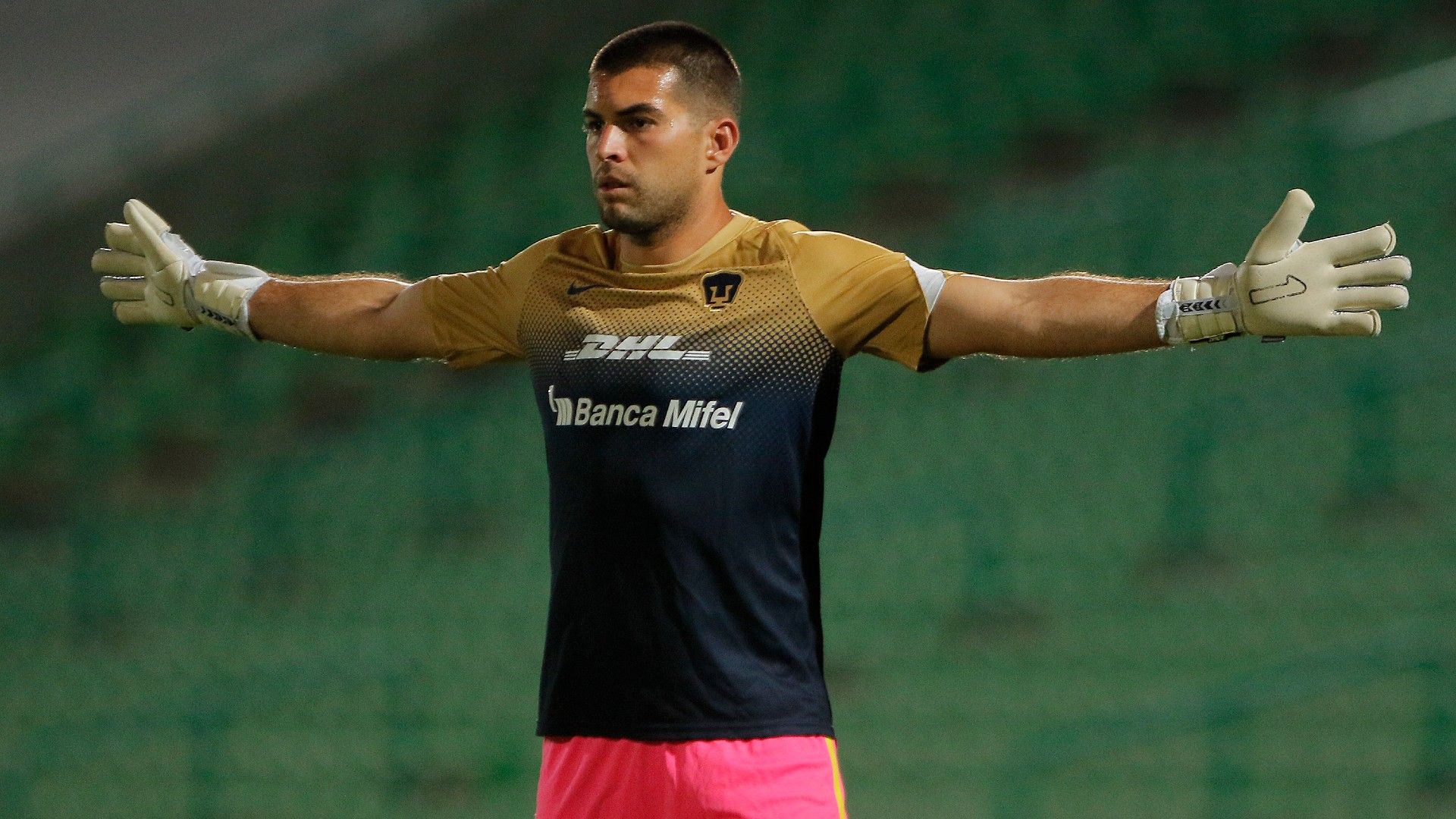 Julio González Pumas Guardianes 2020