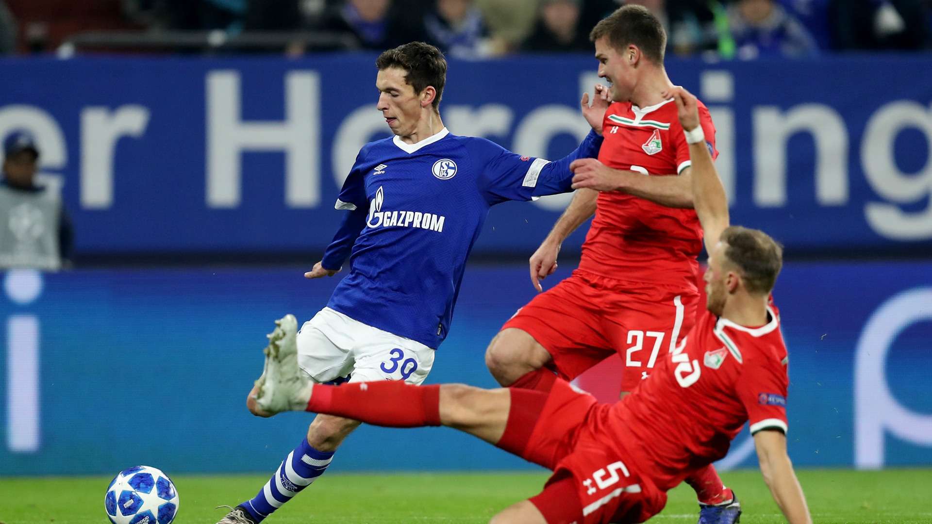 Benjamin Goller Benedikt Höwedes FC Schalke Lokomotiv Moskau 11122018