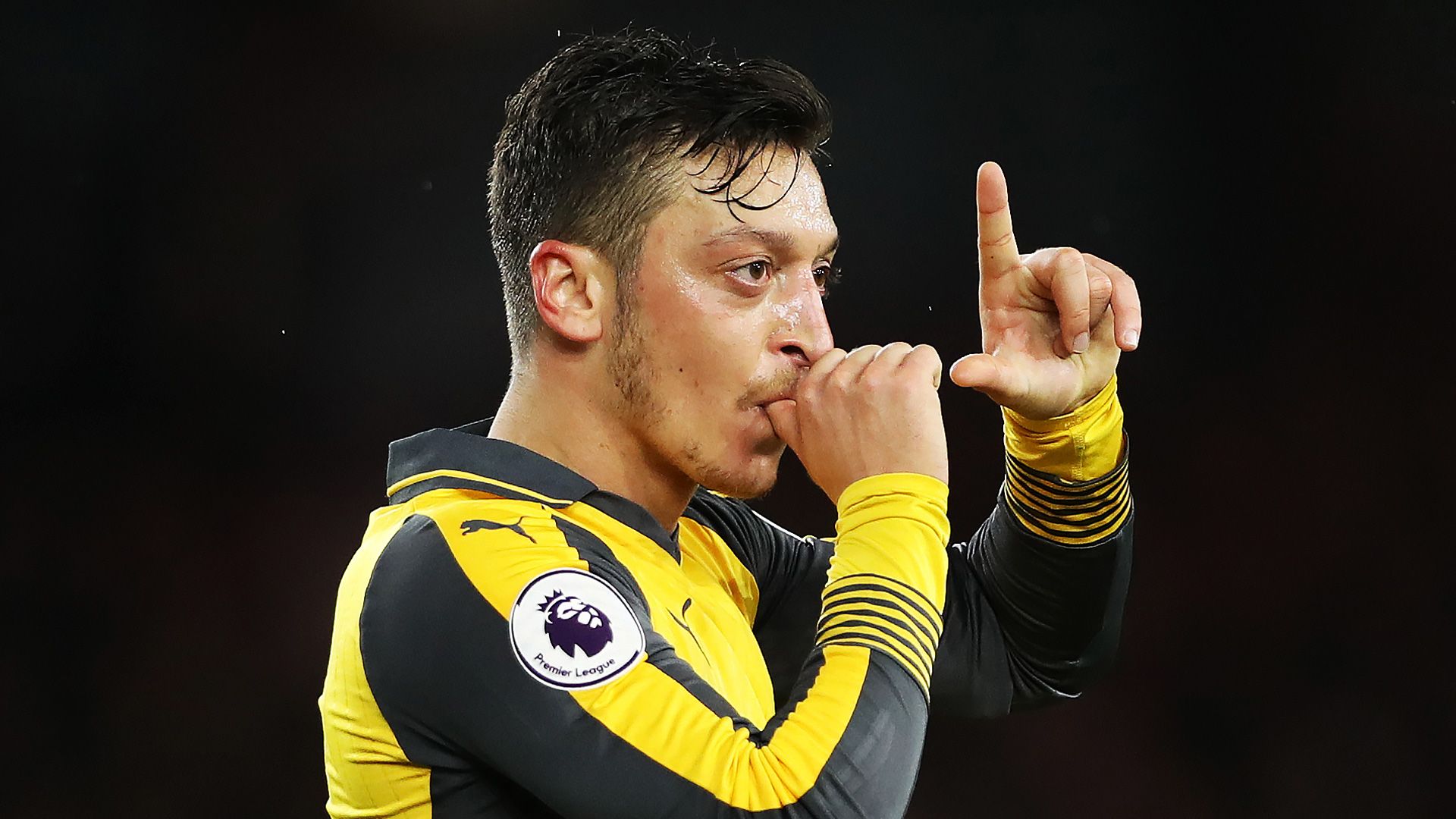 Mesut Özil Arsenal 17042017