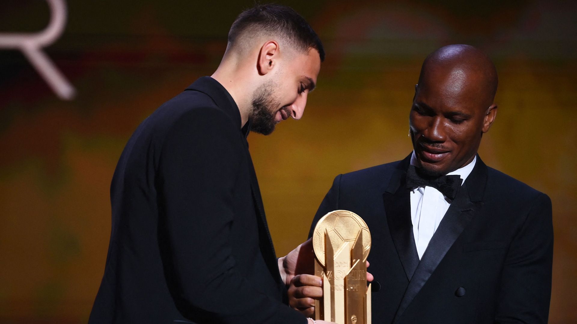 Donnarumma Drogba Ballon d'Or Yashin Trophy 2021