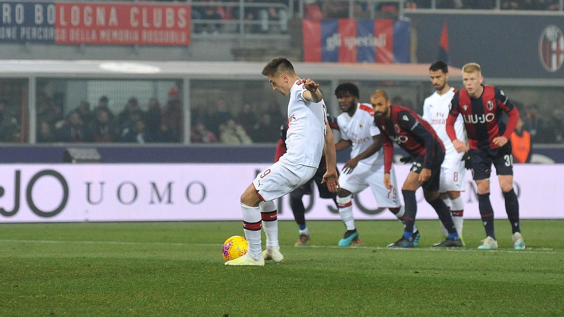 Piatek Bologna-Milan 2019