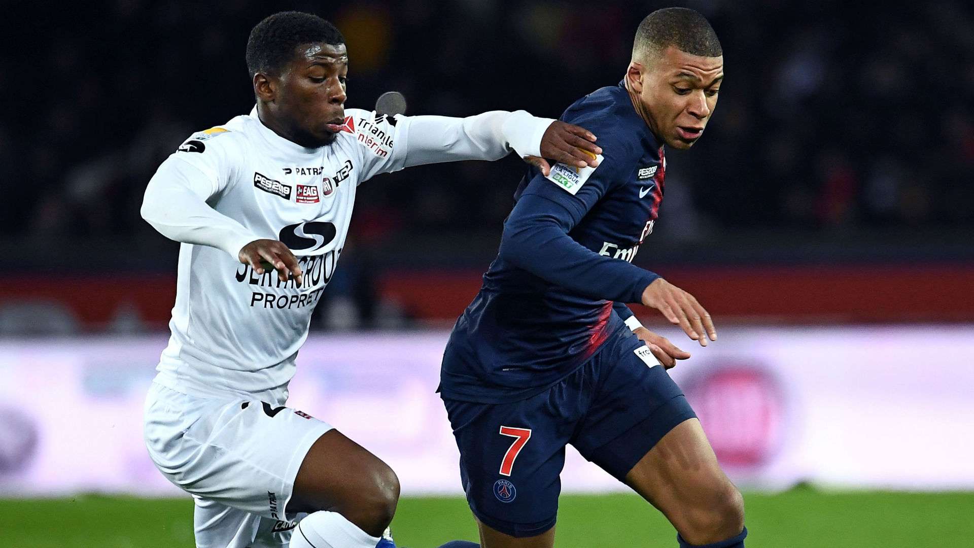 Kylian Mbappé Cheikh Traore PSG Guingamp Ligue 1 09012018