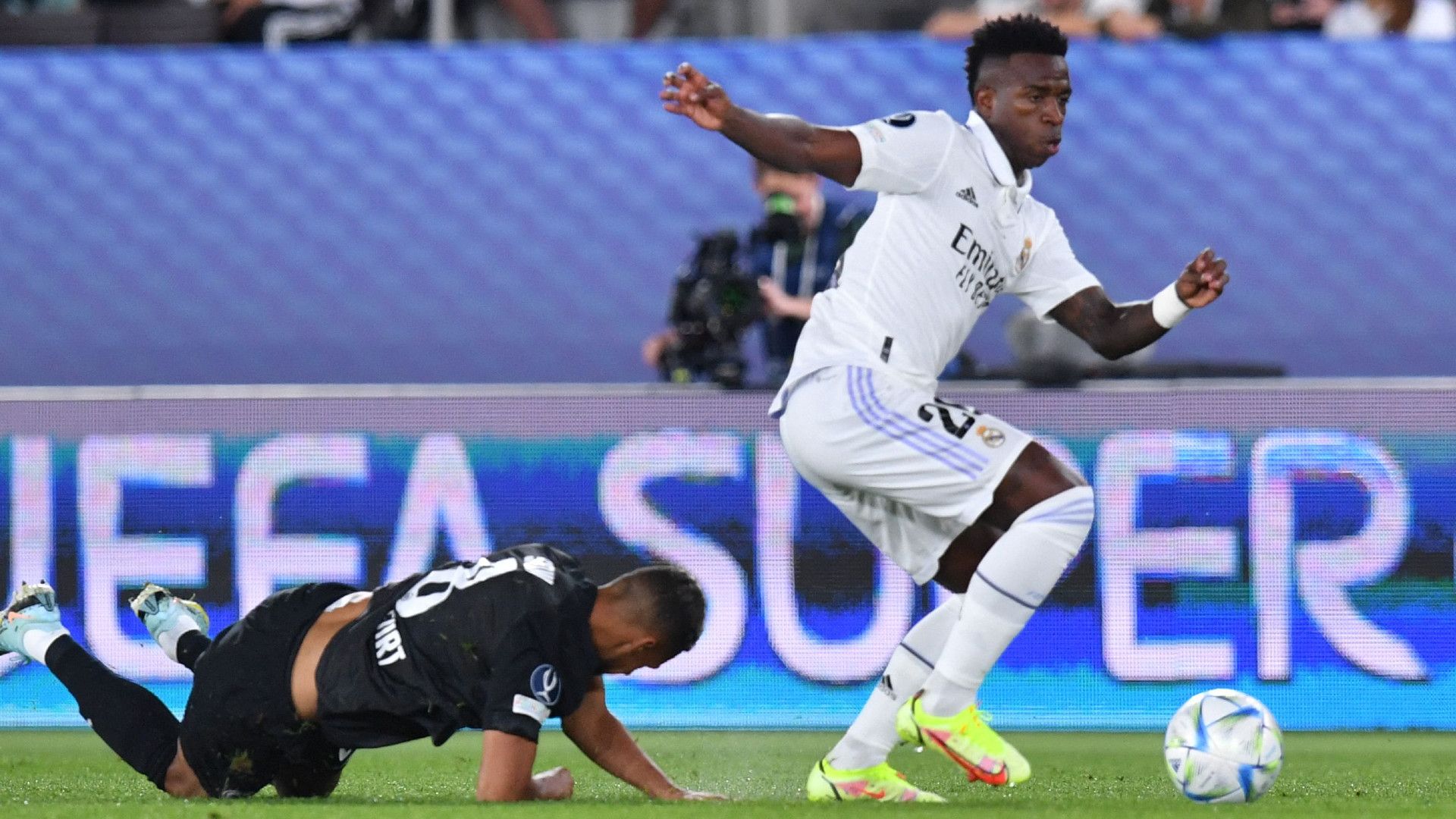 VINICIUS JUNIOR REAL MADRID 10082022