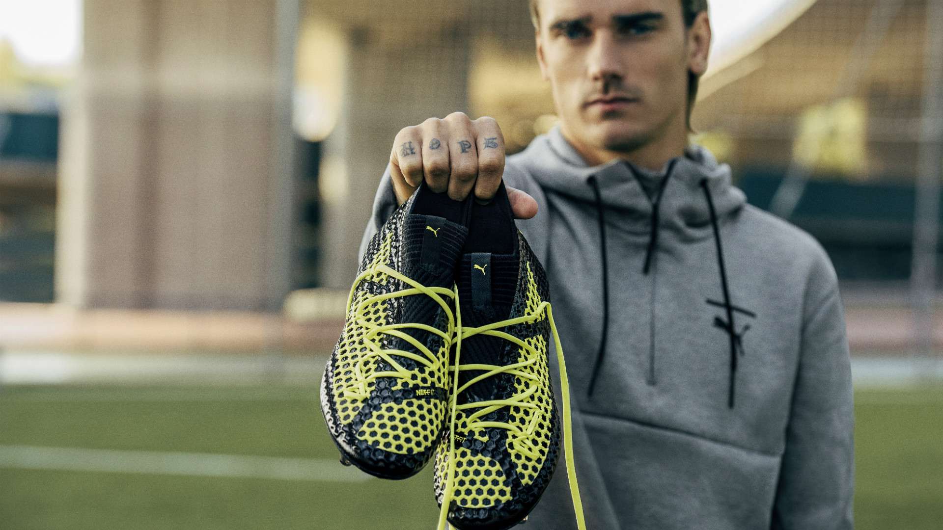 Antoine Griezmann boots