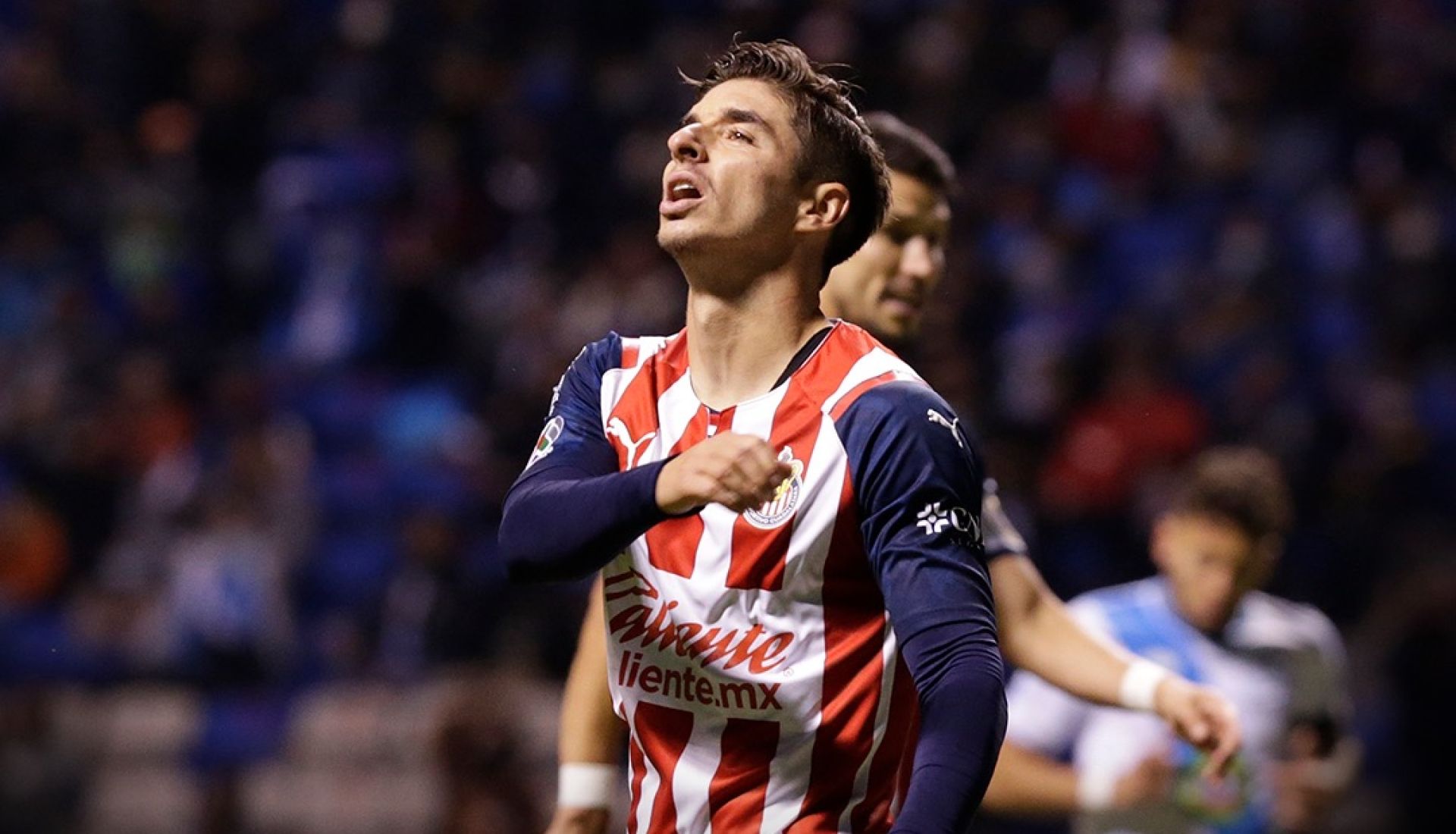 Isaac Brizuela Chivas Apertura 2021