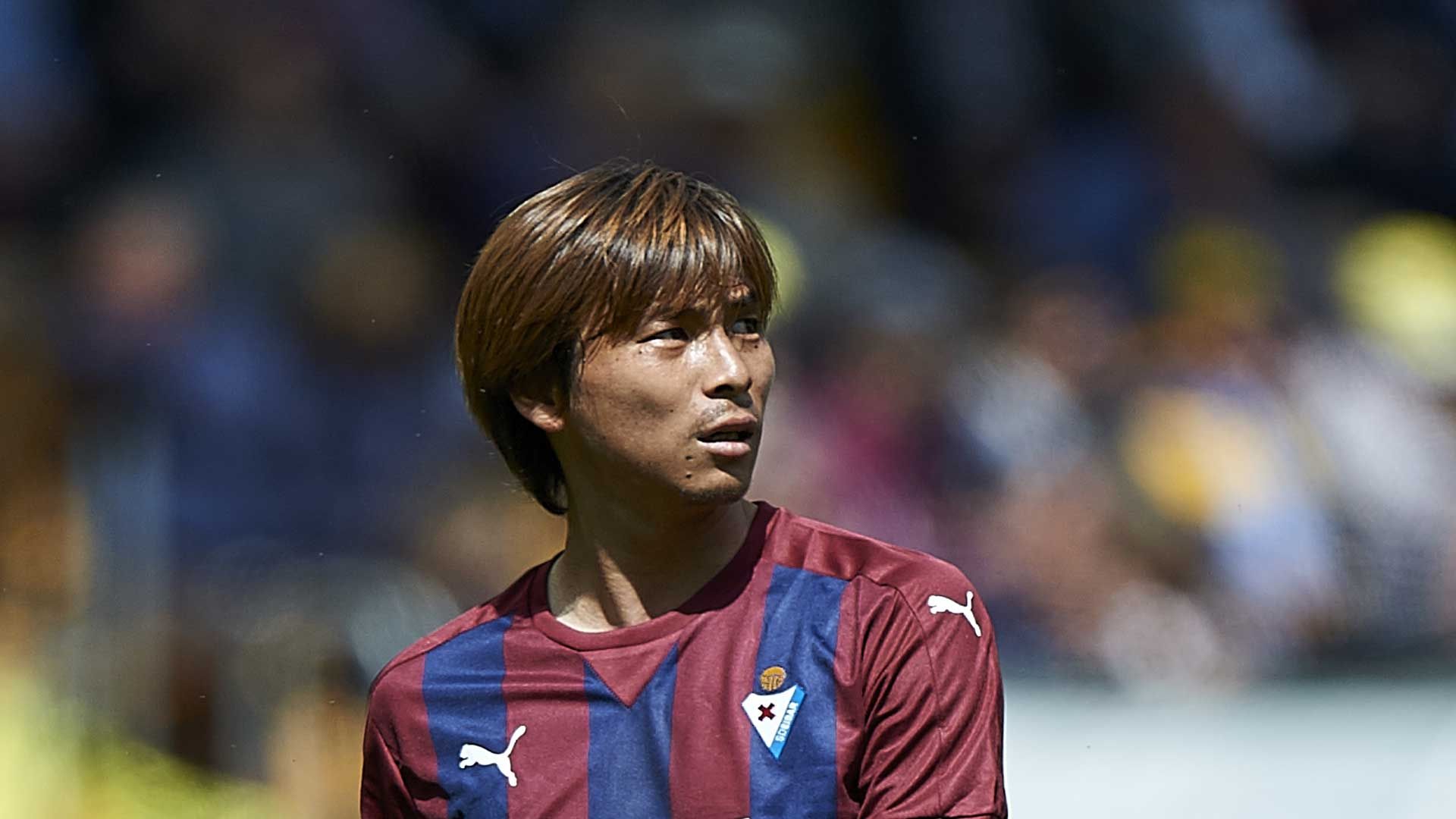 2017-04-02-Eibar-Takashi Inui.jpg