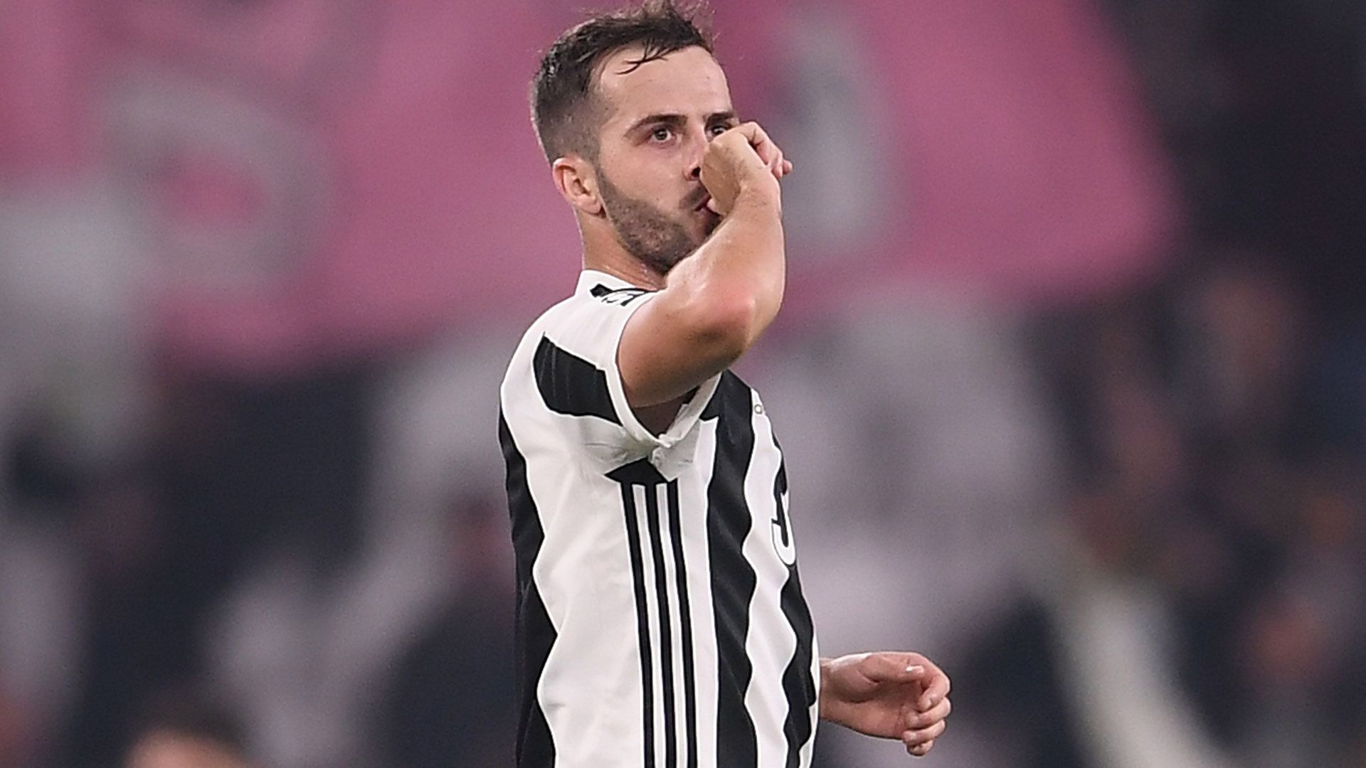Miralem Pjanic Juventus Sporting Champions League
