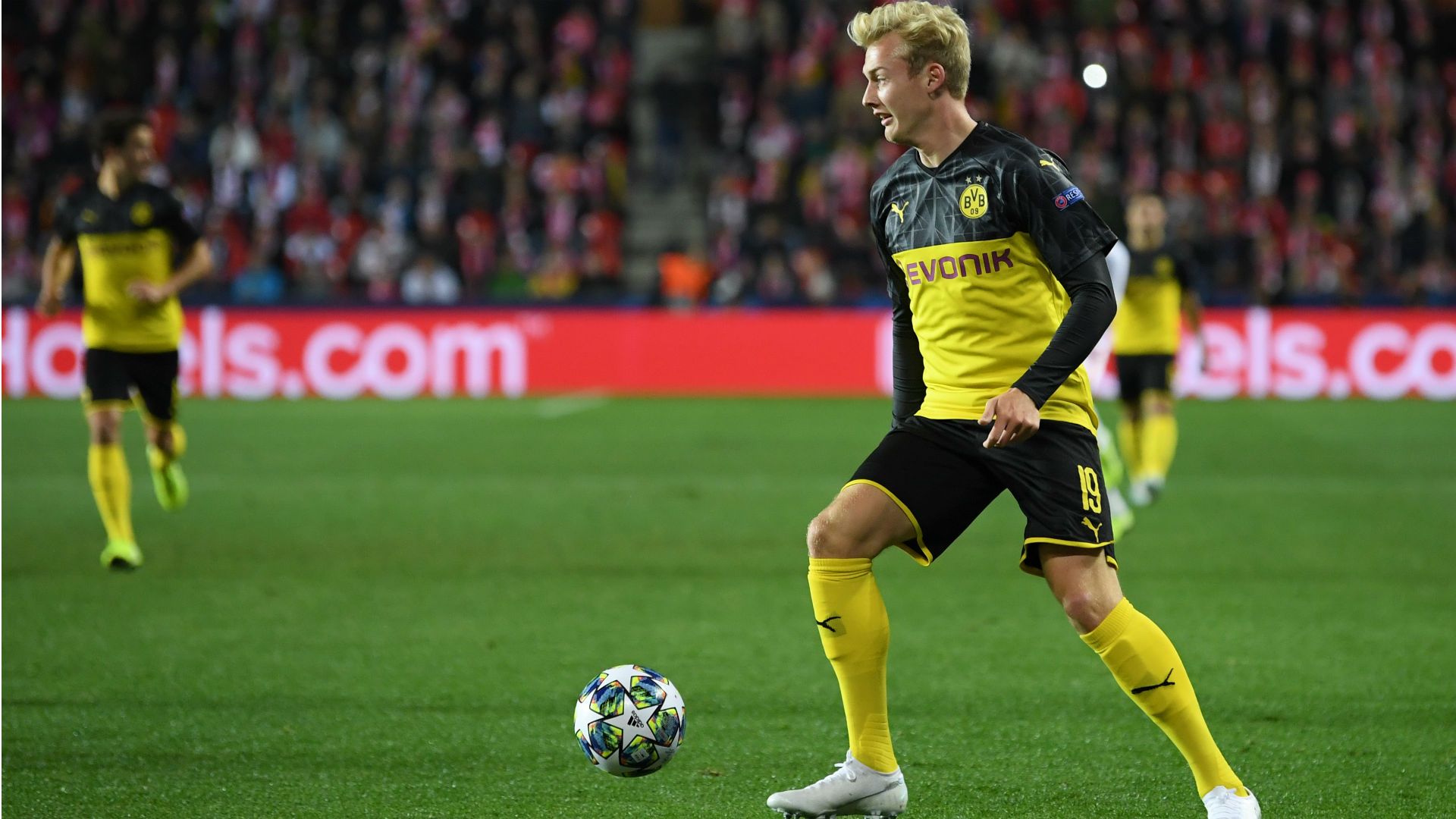 Julian Brandt Borussia Dortmund BVB 2019